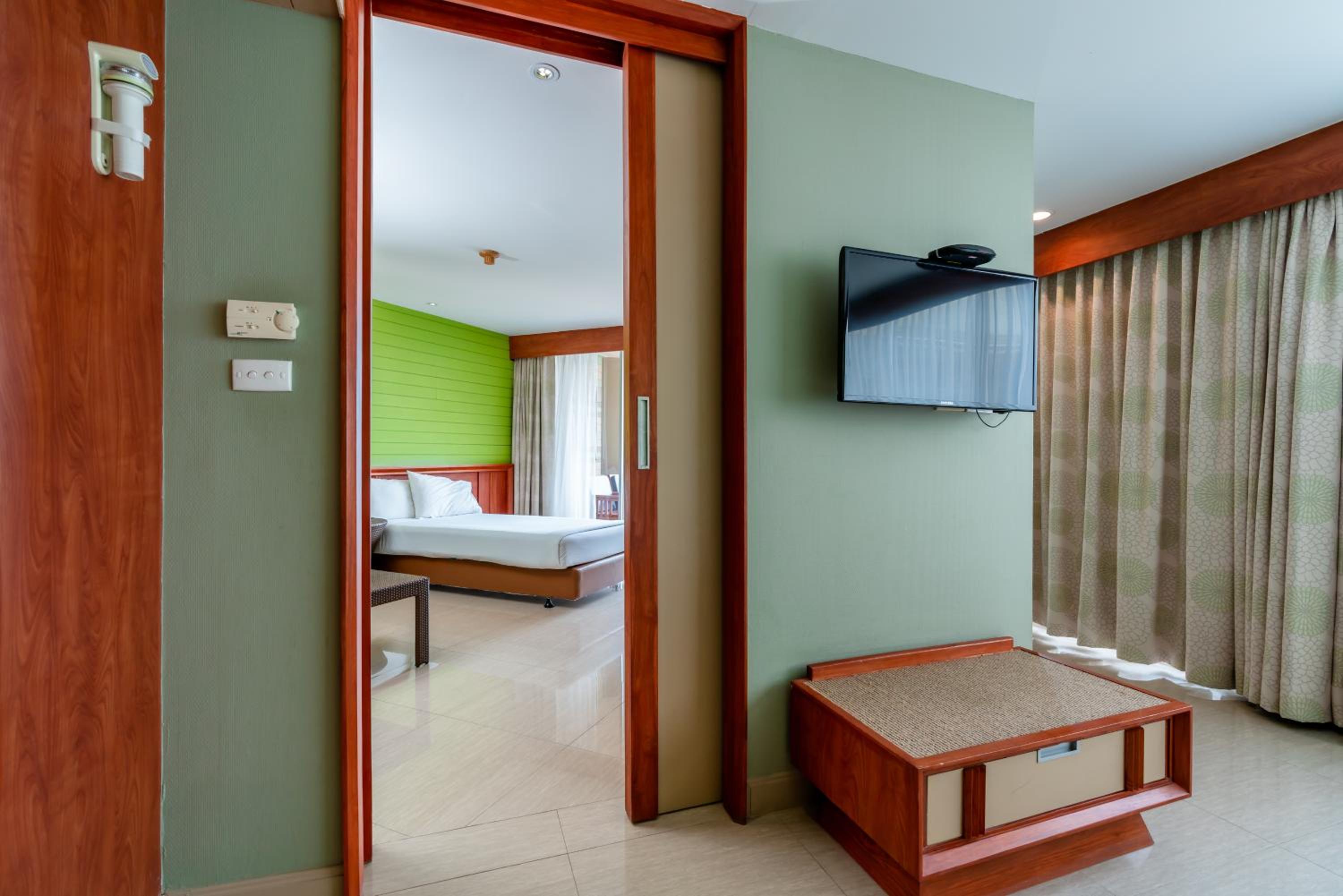 Family Suite - Photo 9