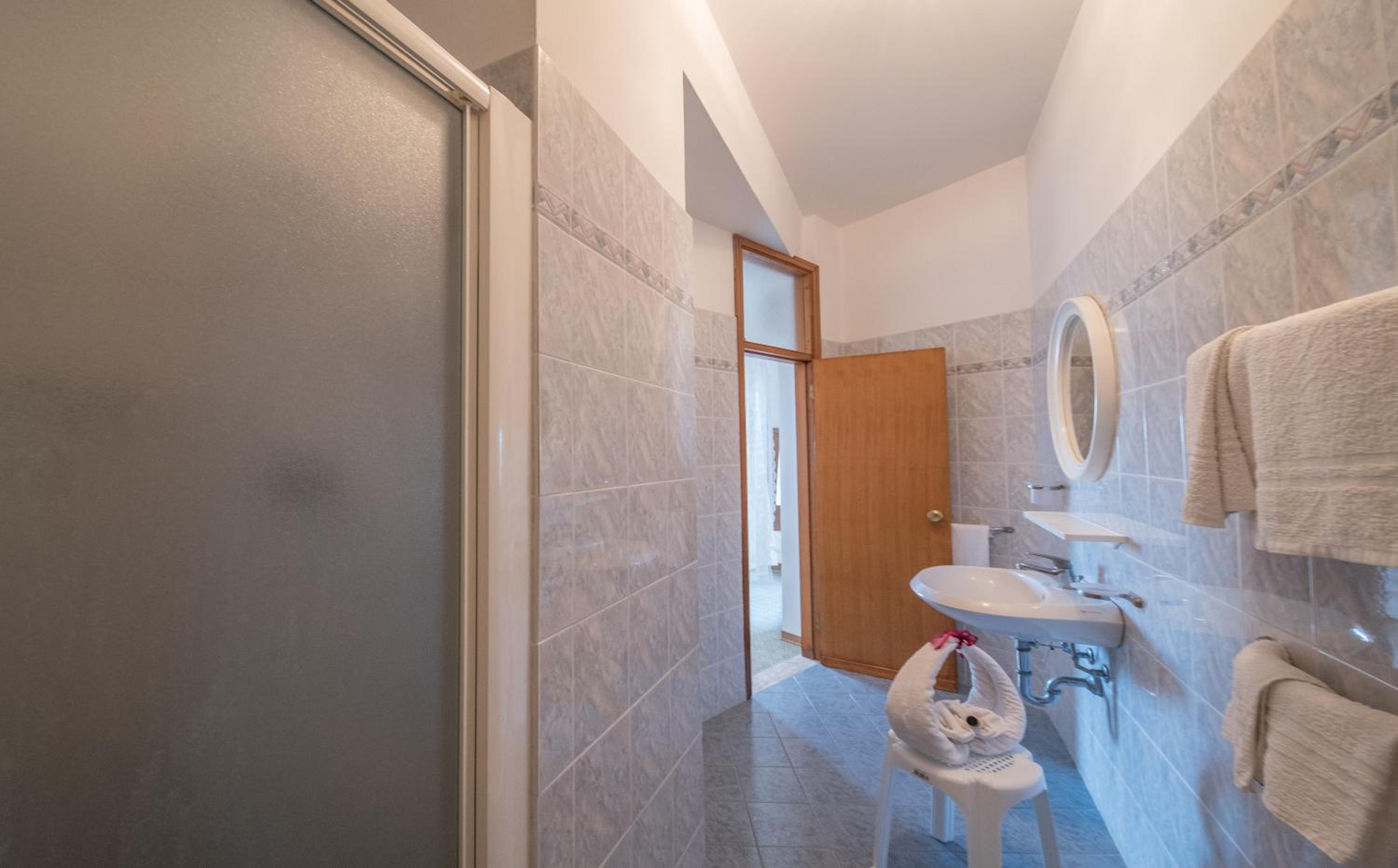Quadruple Room with Front Sea View photo 2