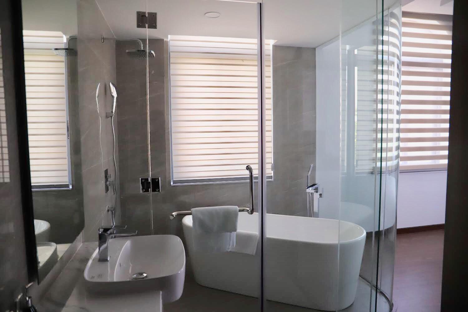 King Room with Spa Bath photo 3