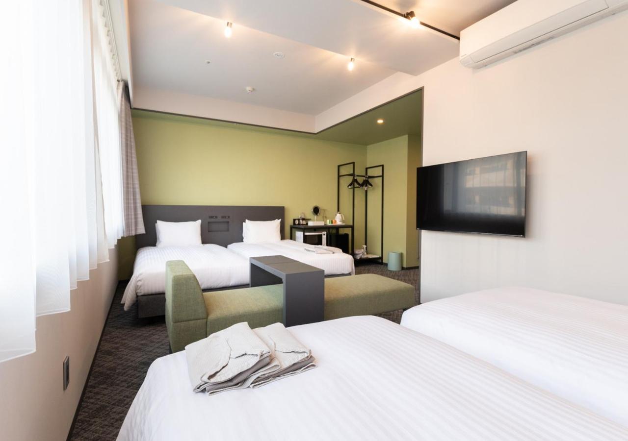 Quadruple Room - Photo 8
