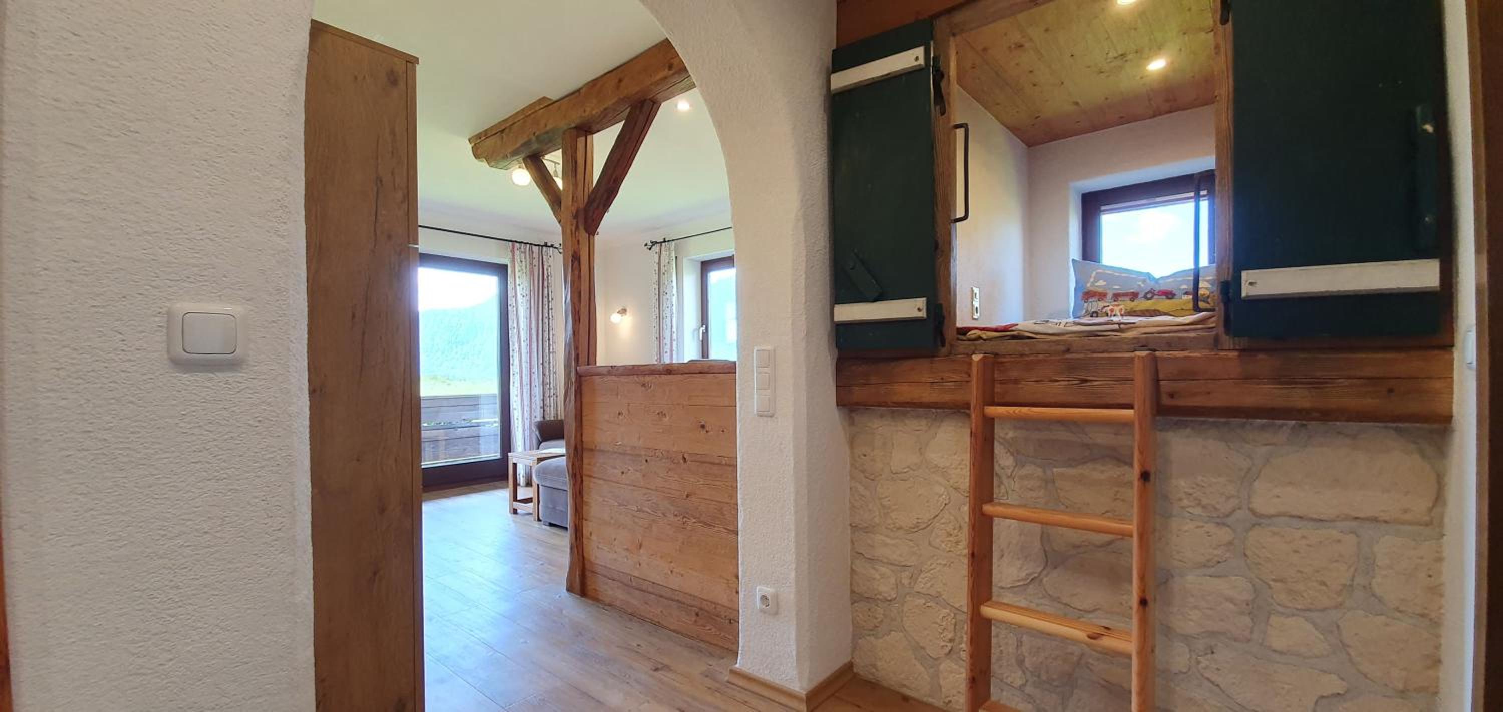Apartment with Mountain View photo 1