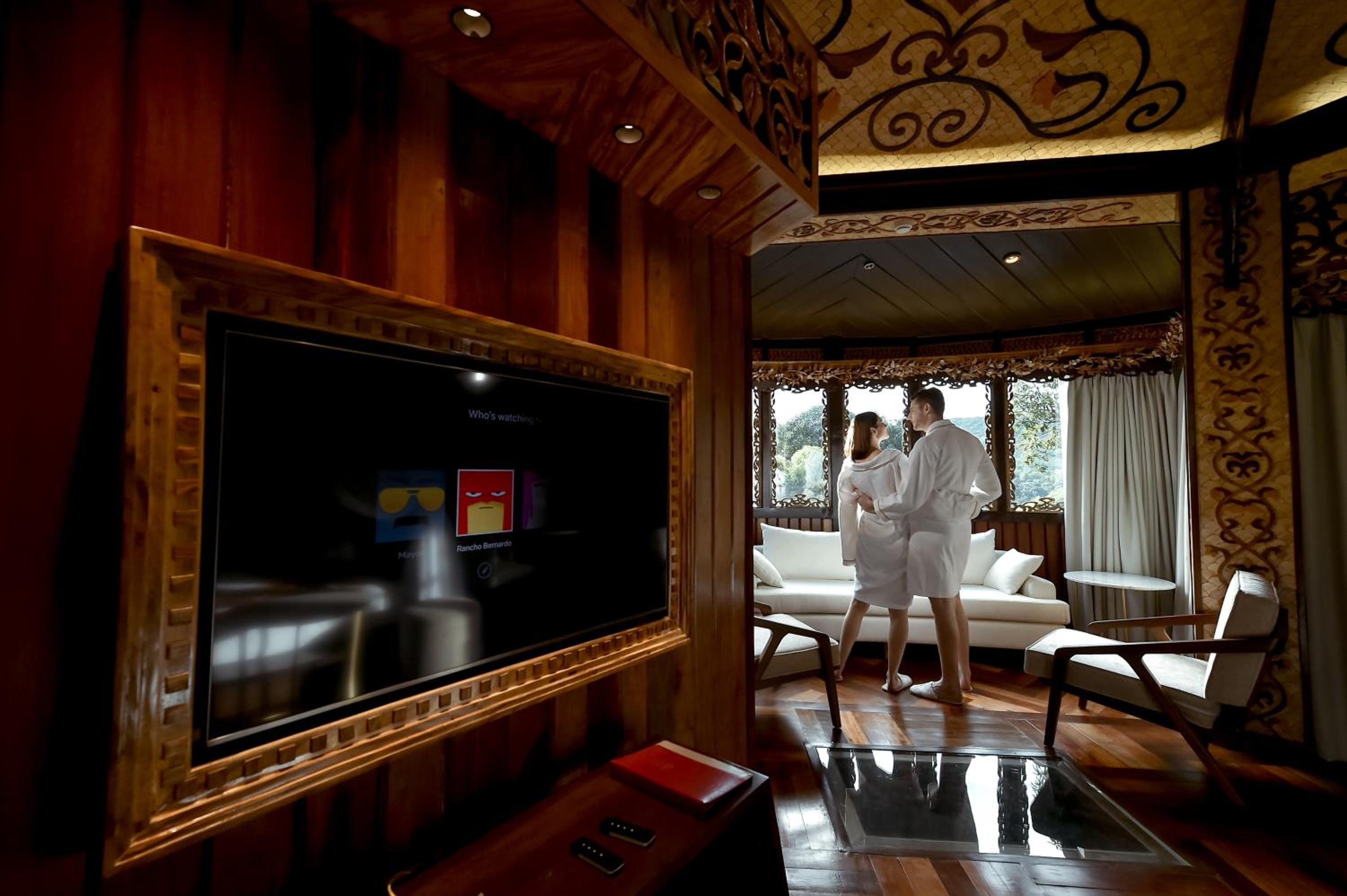 Royal Villa - Photo 9