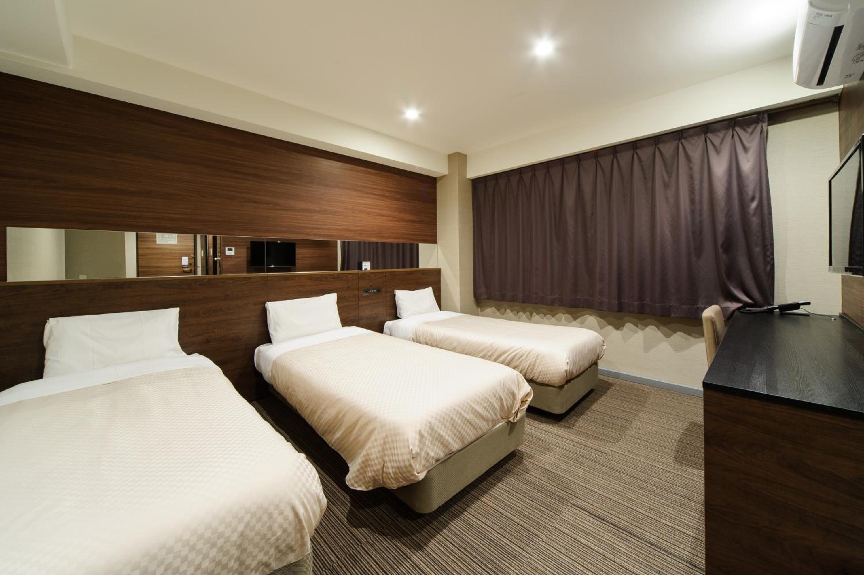 Standard Triple Room - Non-Smoking
