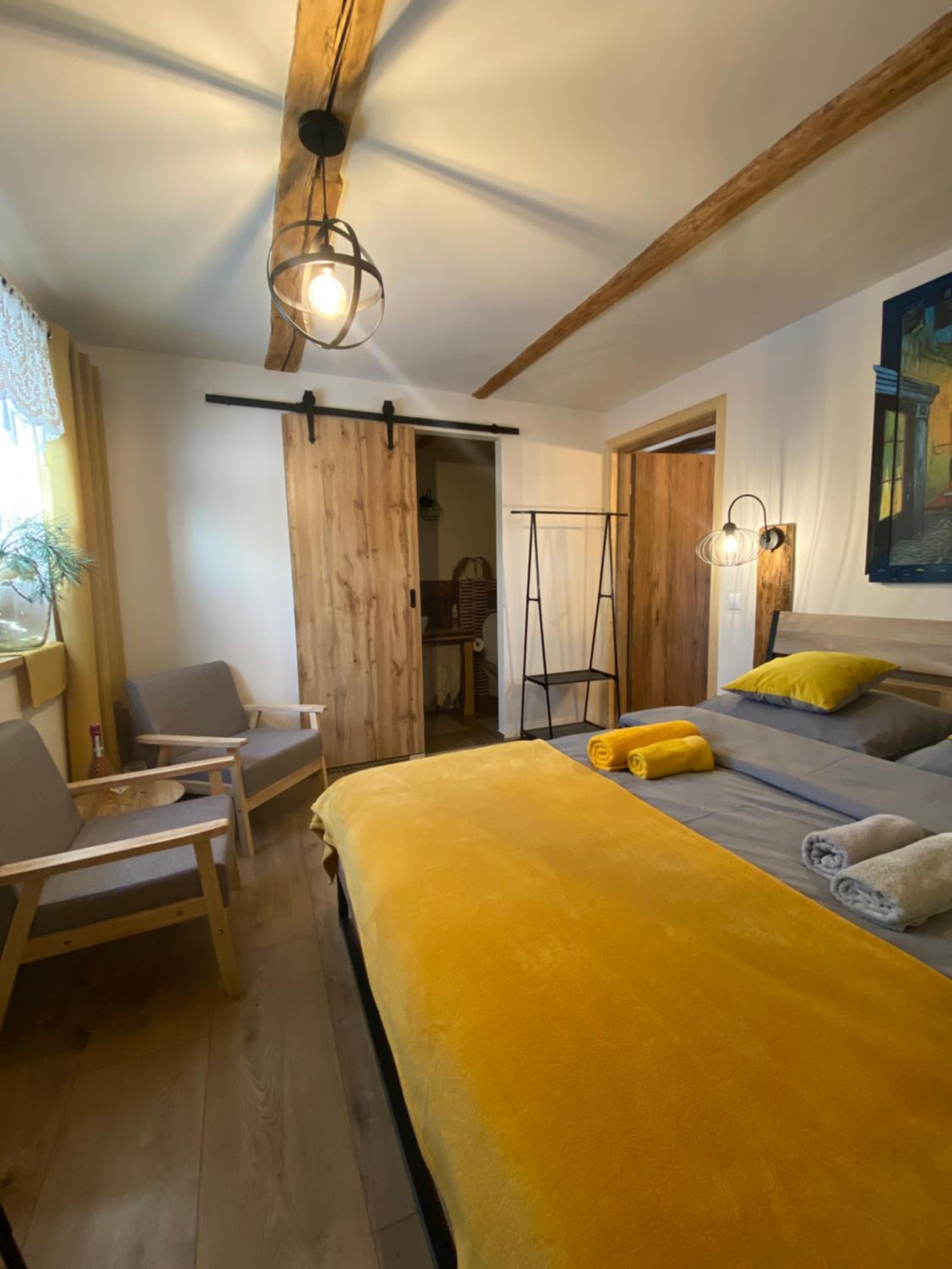 Double Room with Private Bathroom photo 1