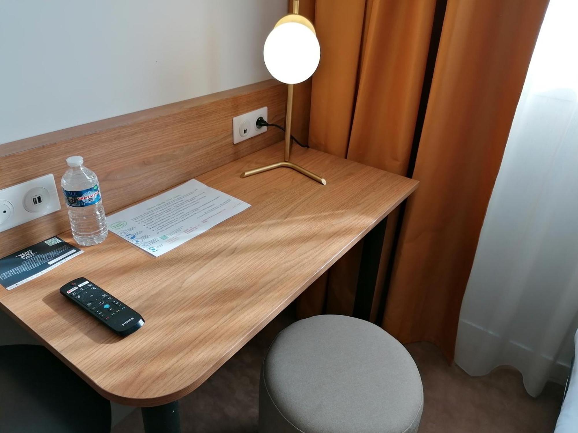 Double Room - Photo 2