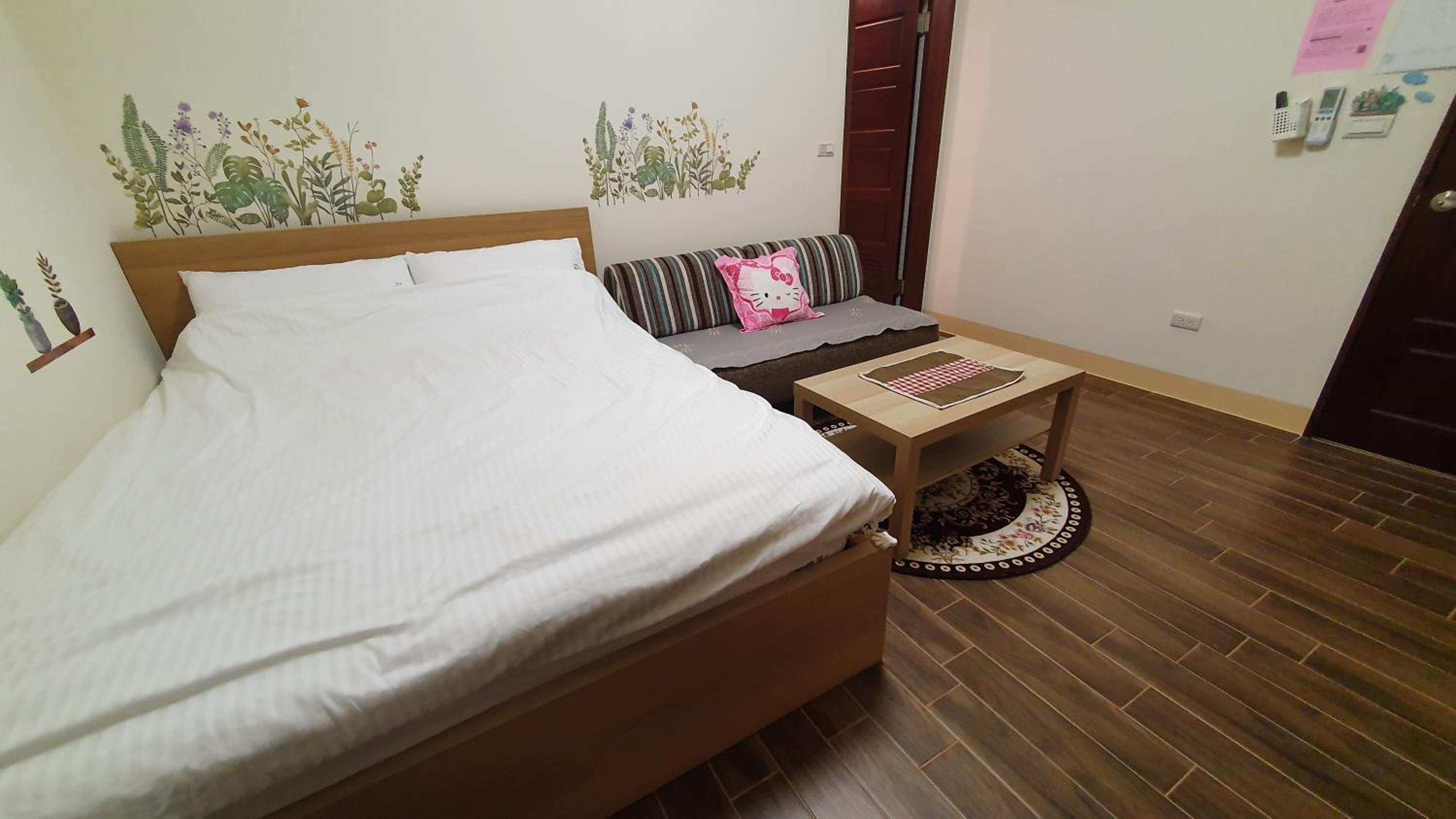 Double Room with Extra Bed photo 2