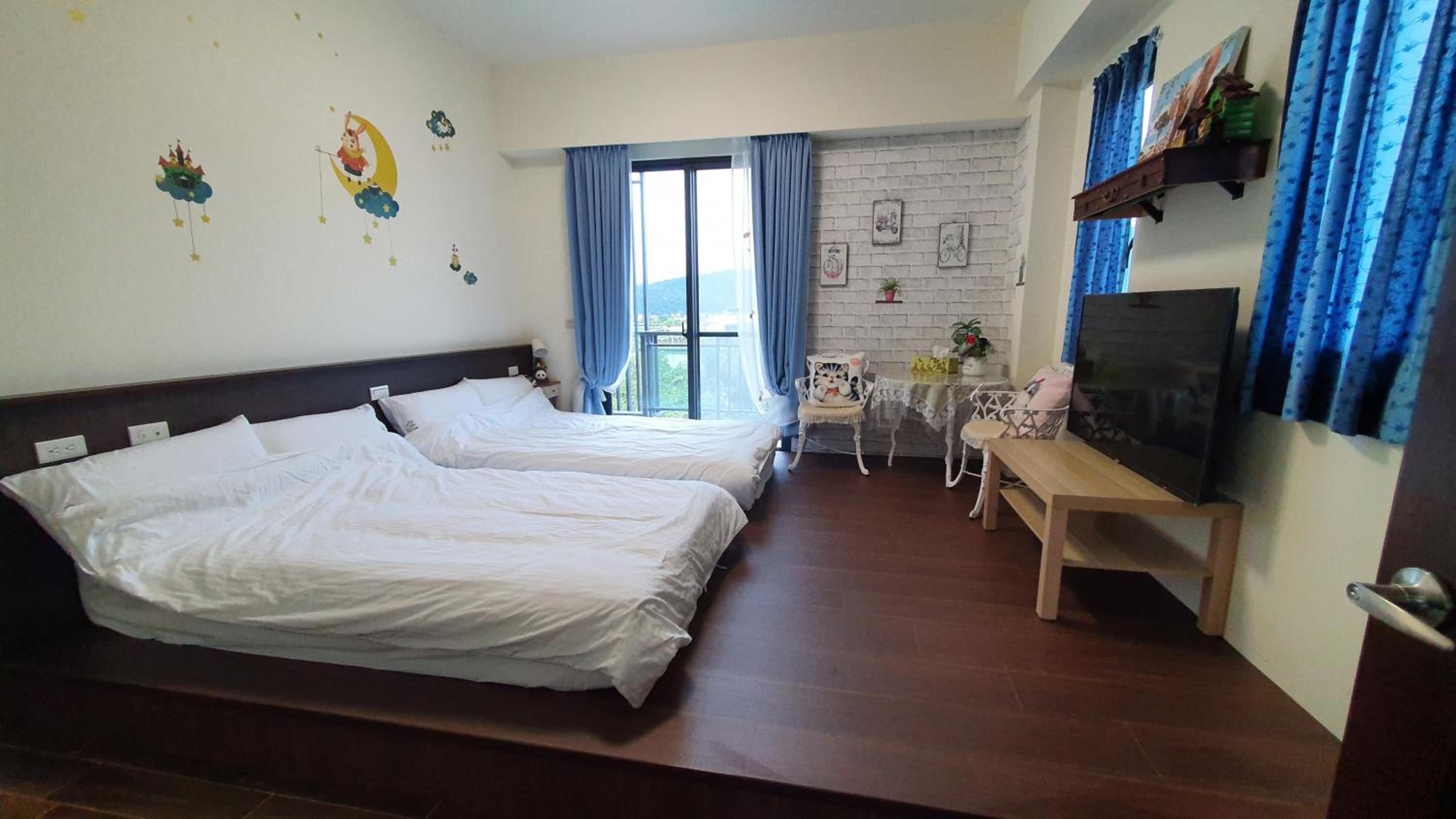 Japanese-Style Quadruple Room