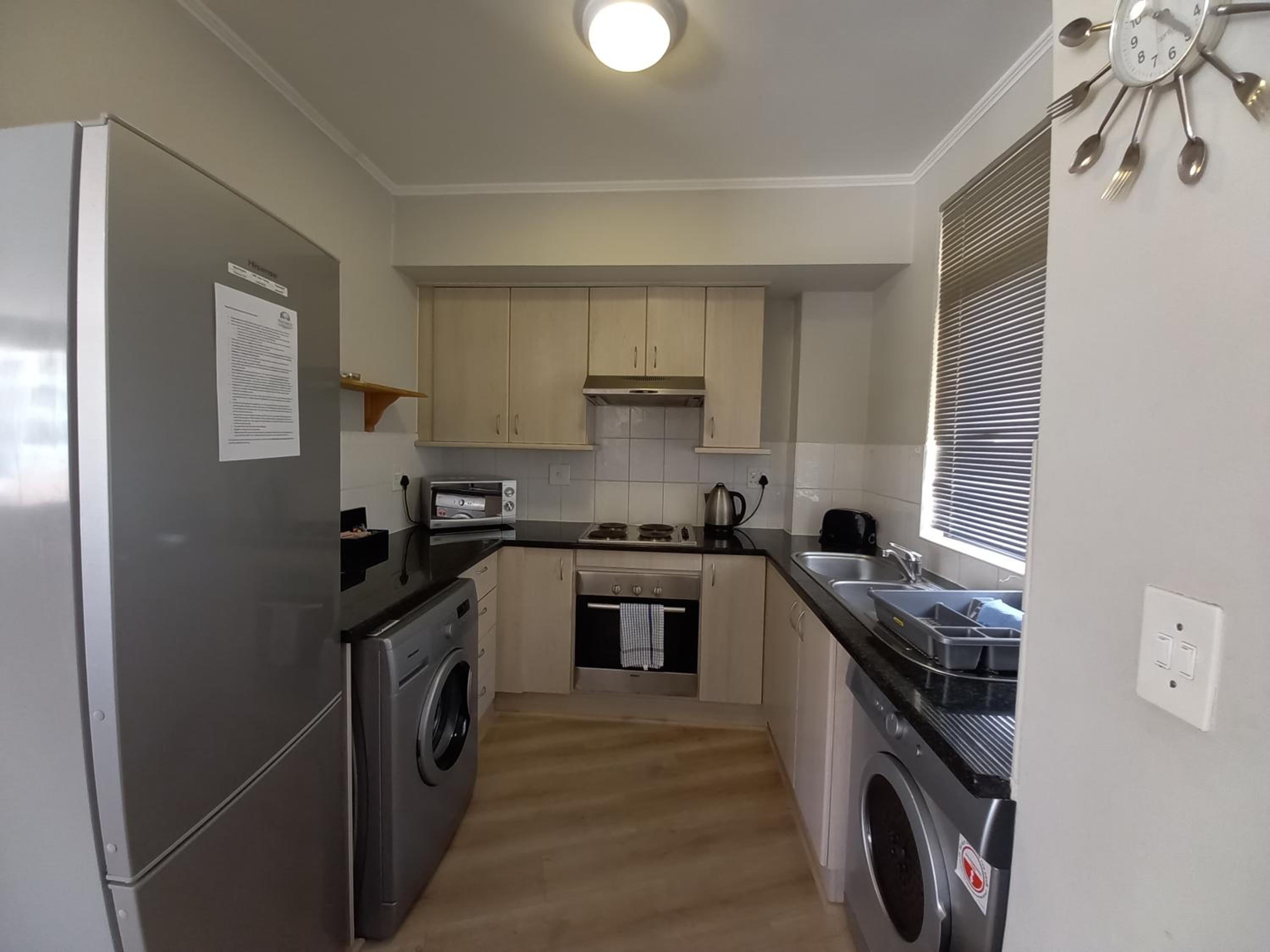 One-Bedroom Apartment - Photo 5