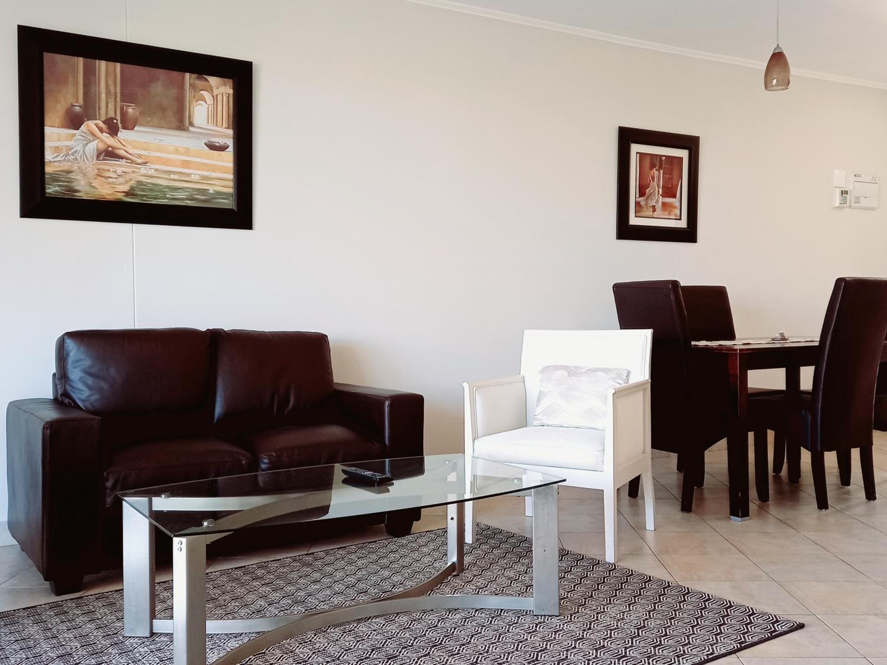 One-Bedroom Apartment - Photo 9