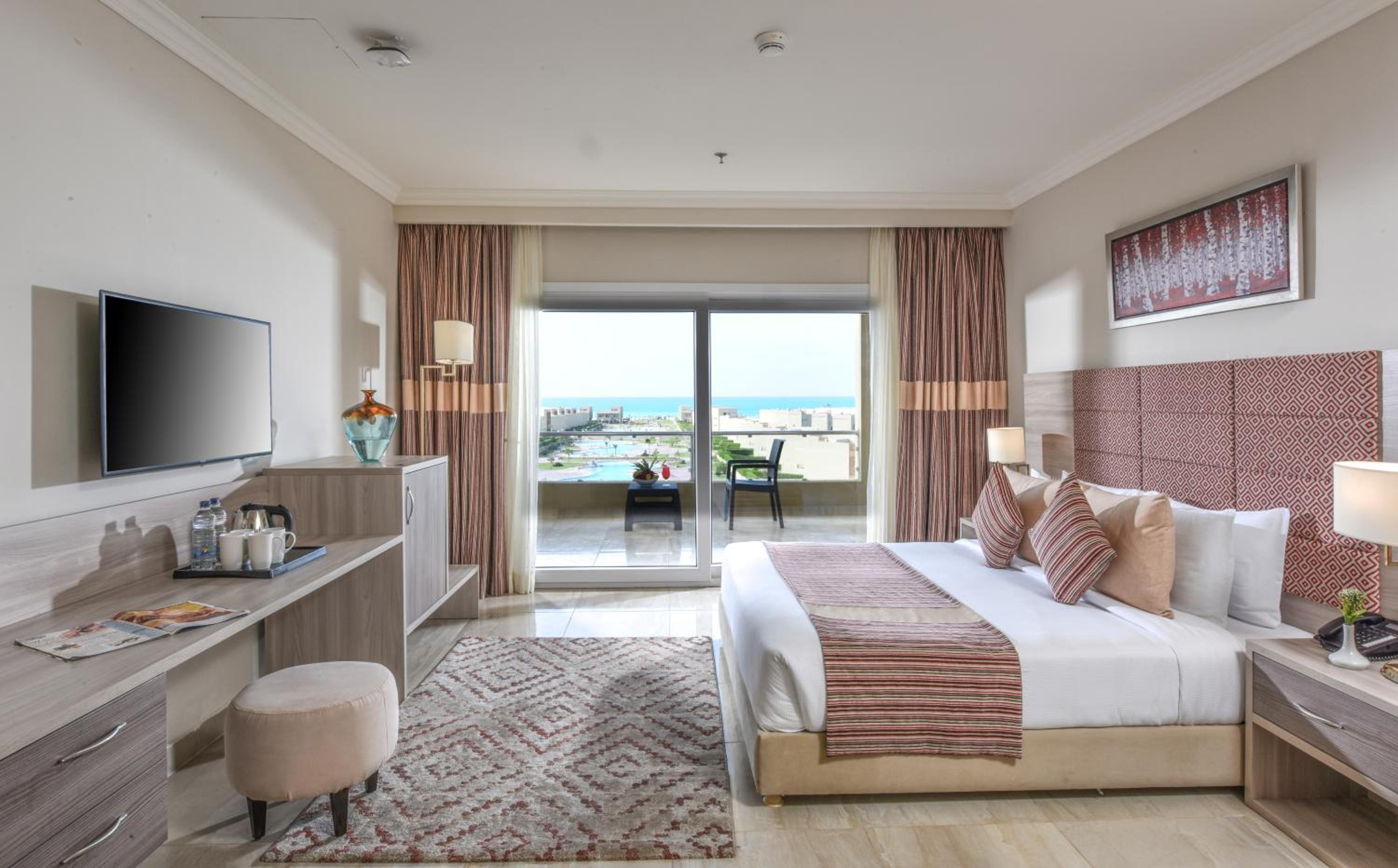 Executive Suite - Photo 1