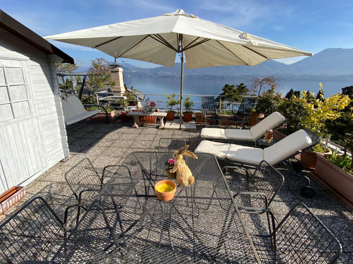 Apartment with Lake View photo 2