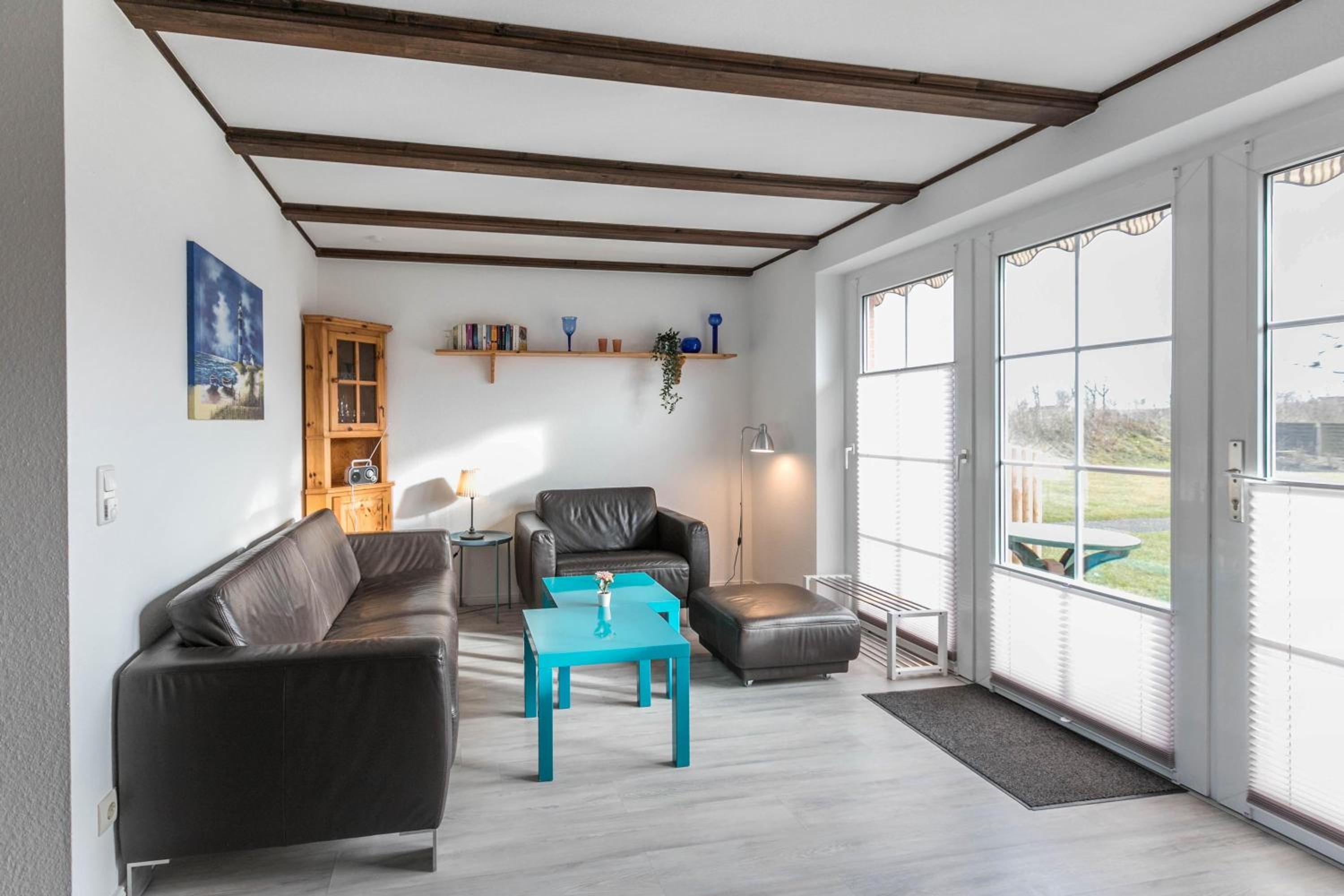 Two-Bedroom Deluxe Apartment with Garden View photo 1