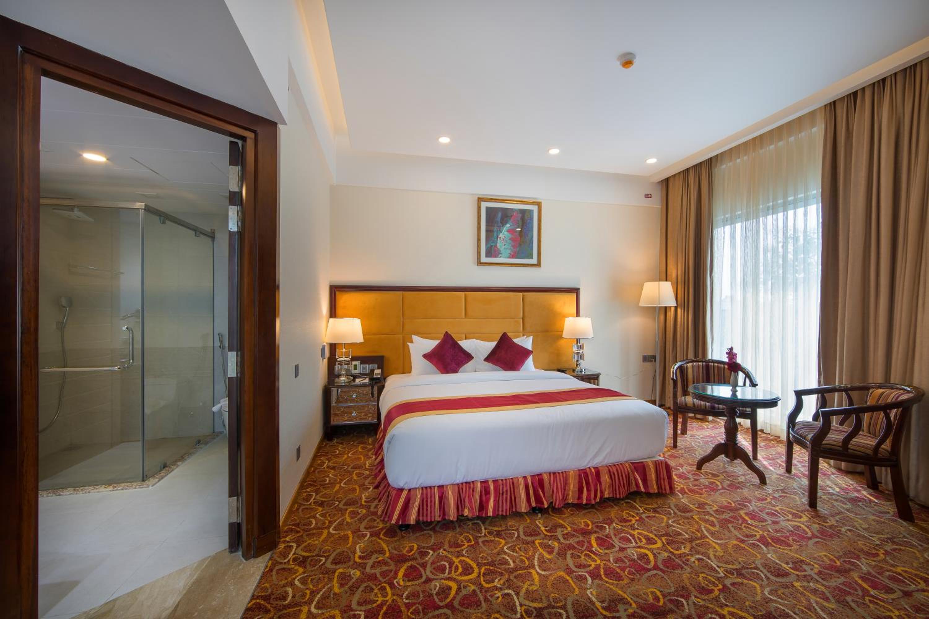 Superior King Room
