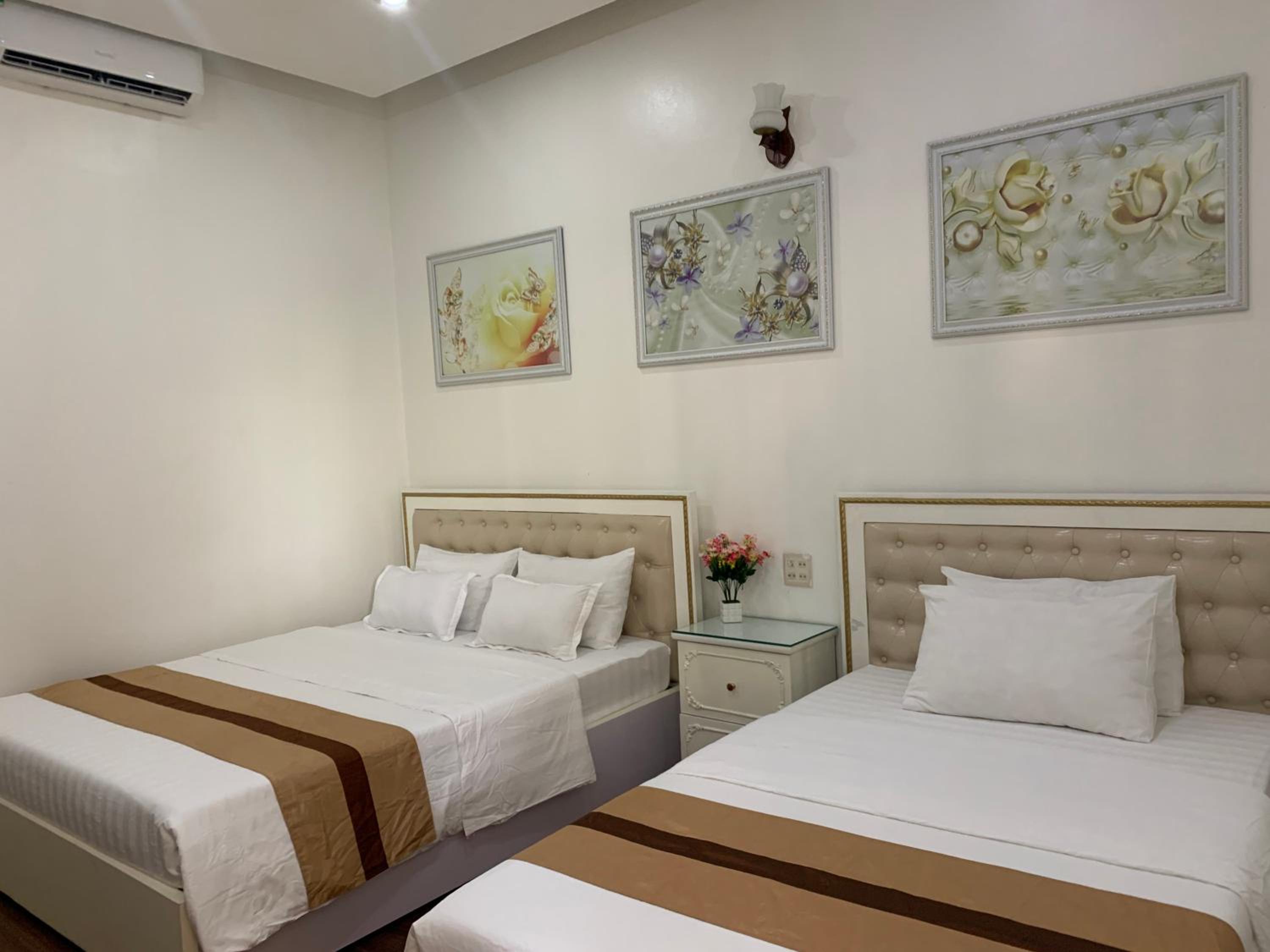Comfort Triple Room with Shower