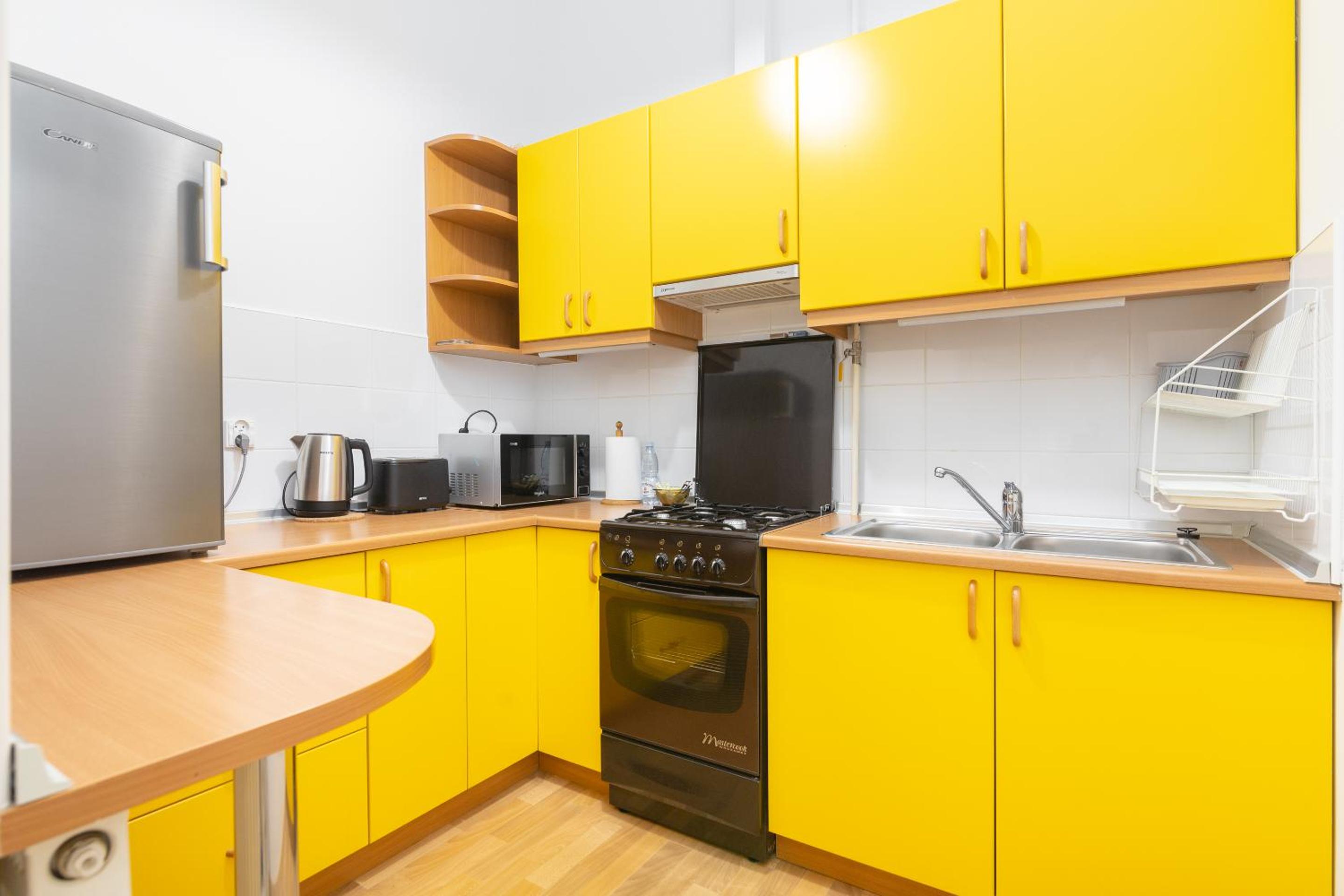 One-Bedroom Apartment - Photo 29