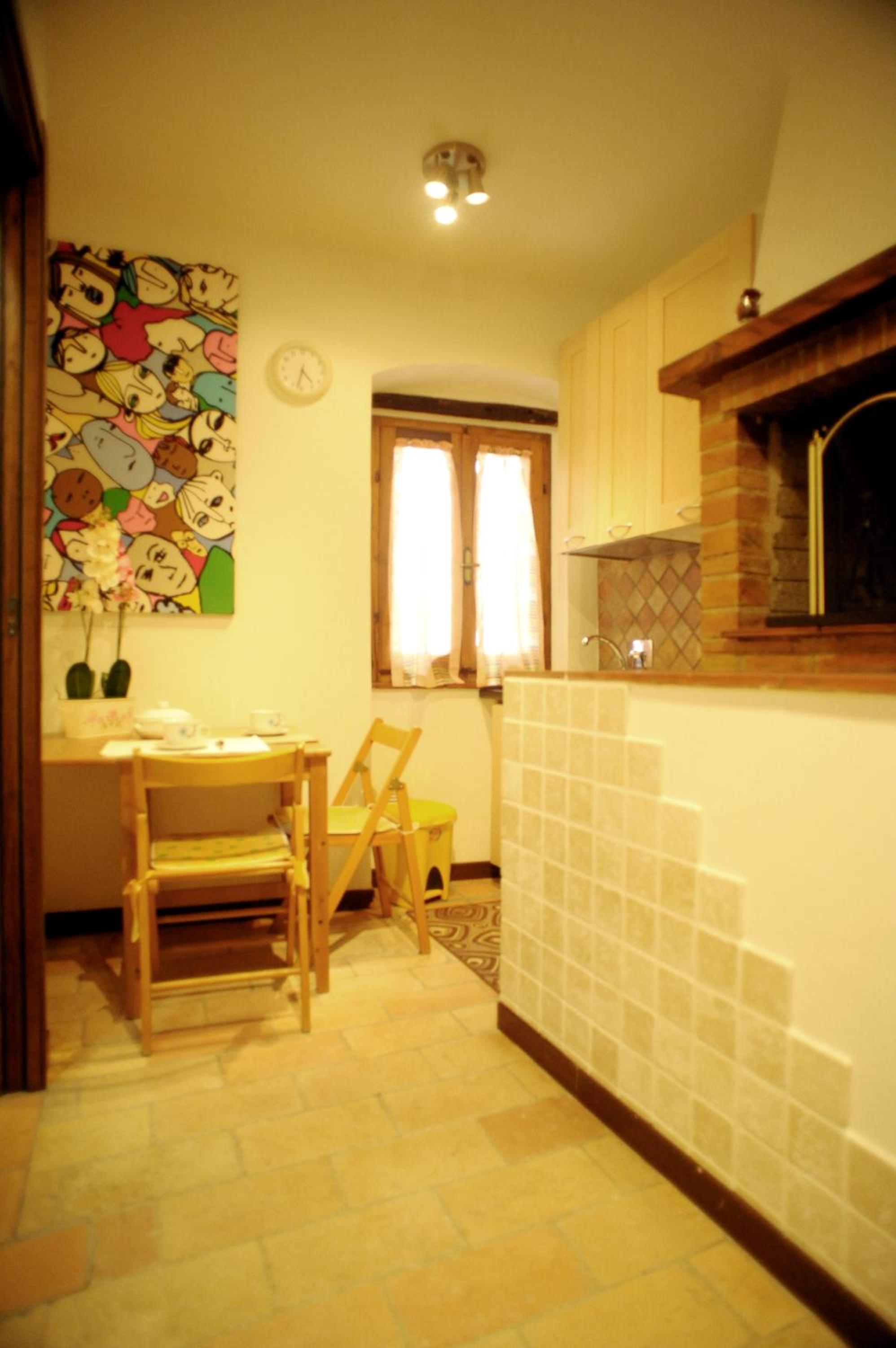 One-Bedroom Apartment - Photo 12