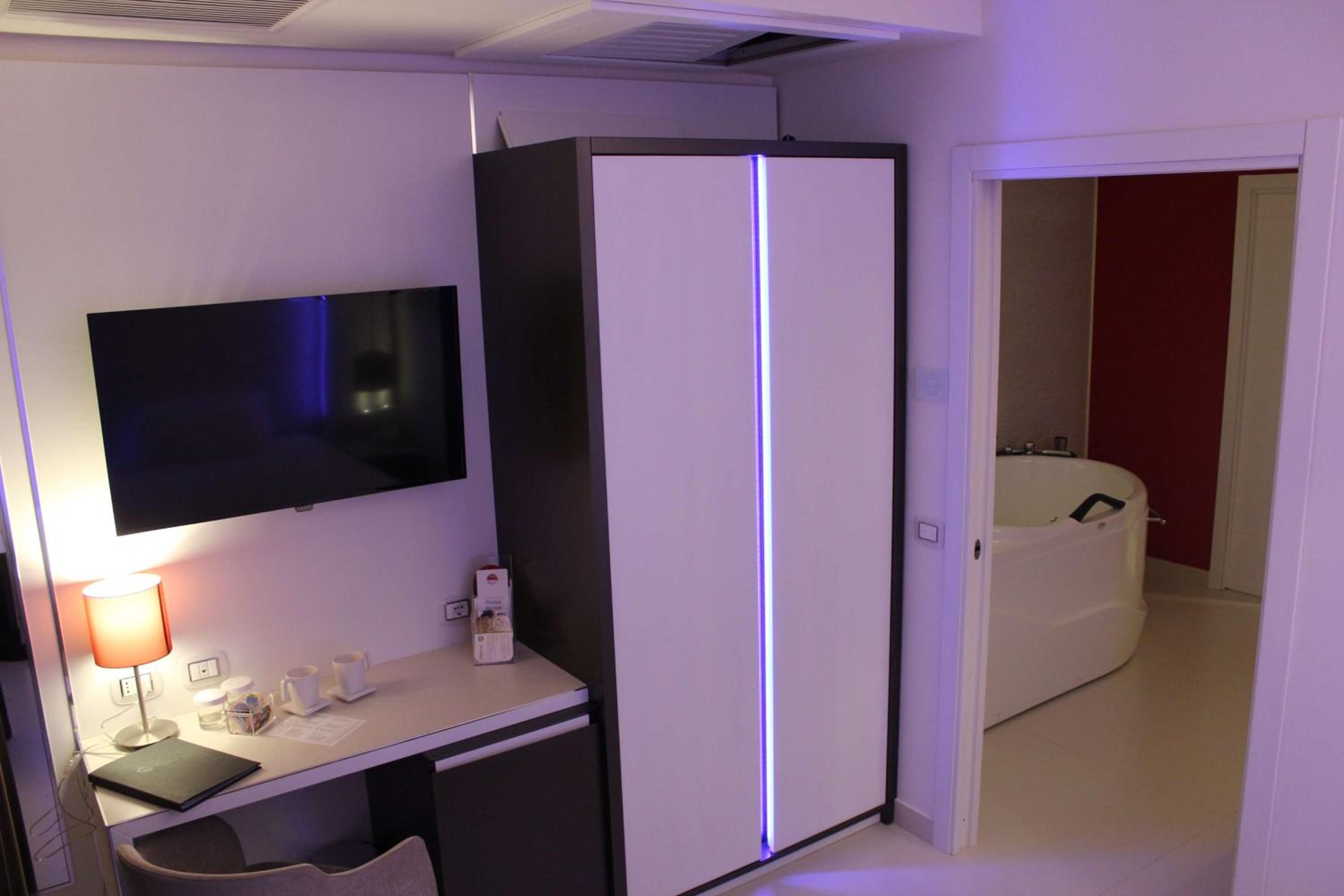 Queen Room - Annex