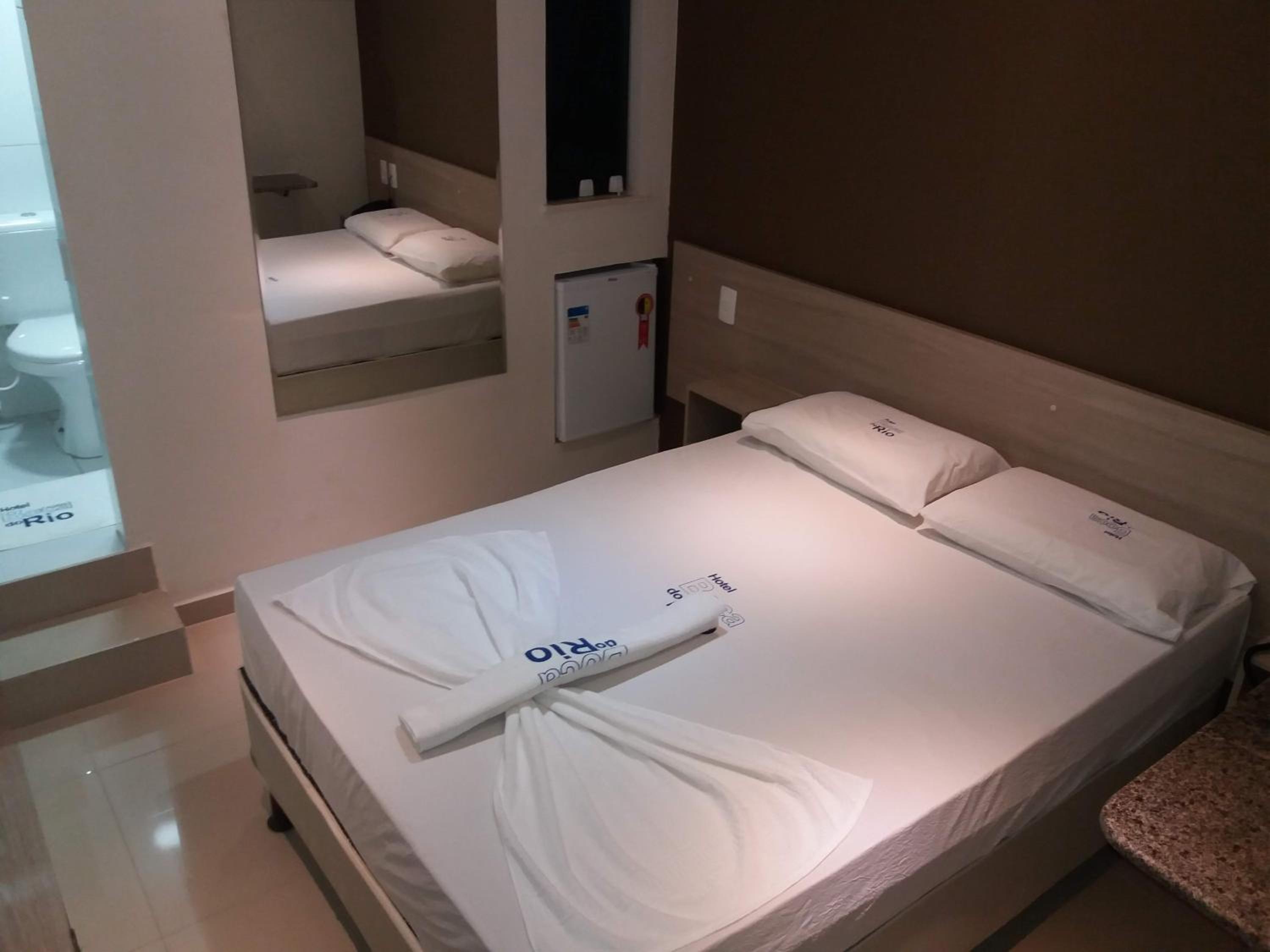 Economy Double Room - Photo 7
