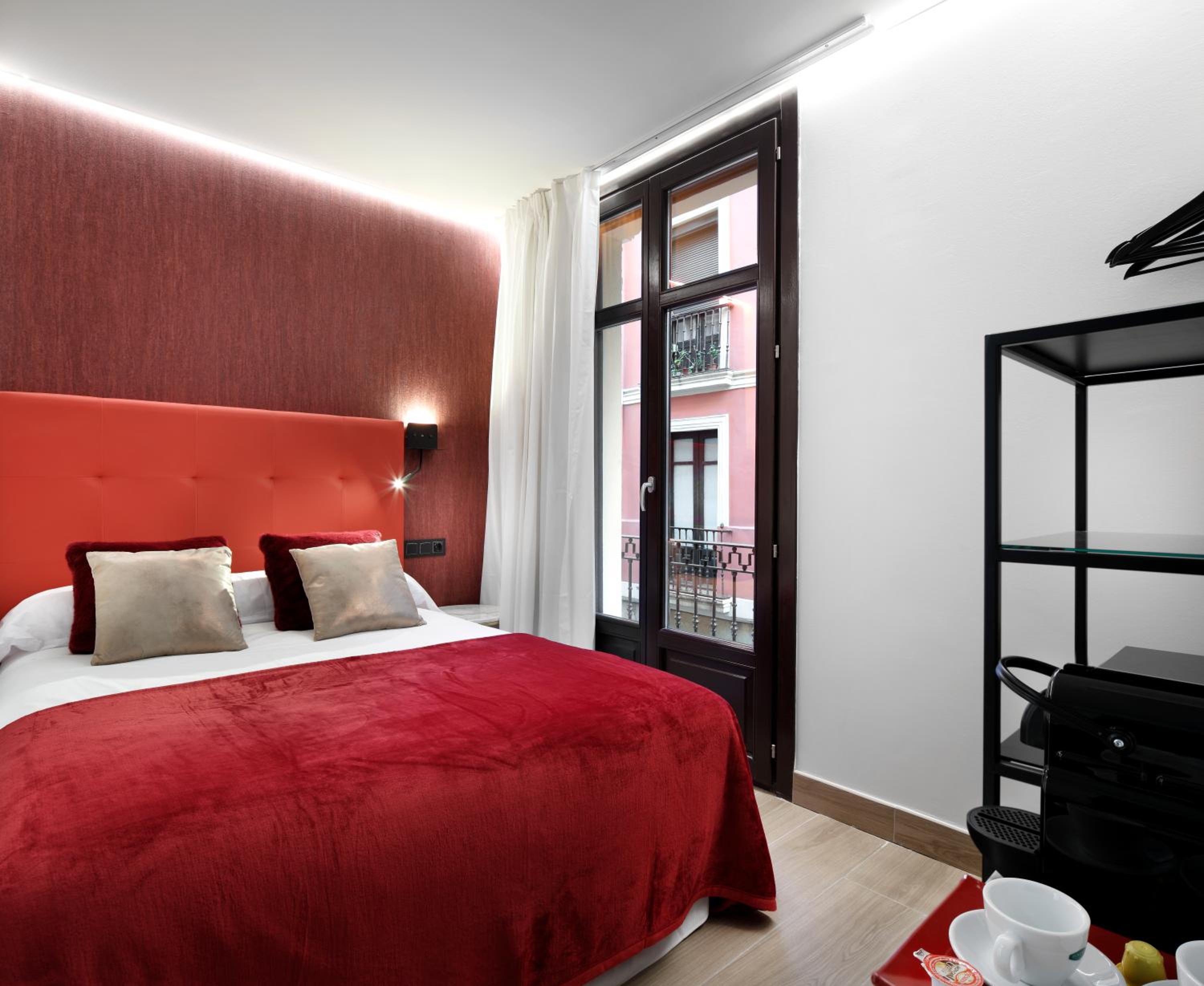 Habitación Sencilla con Balcón
