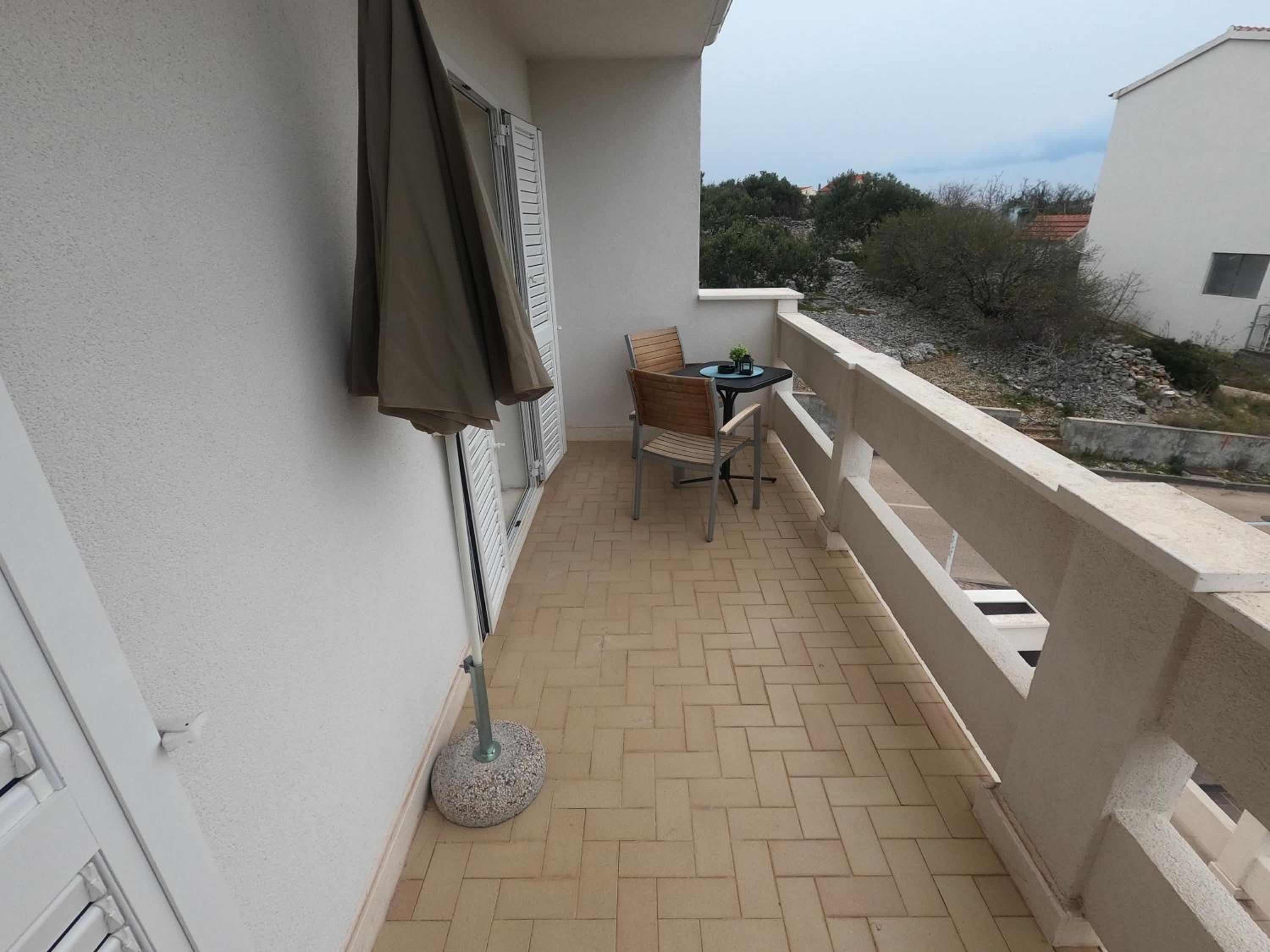 Apartment with Sea View - Photo 15