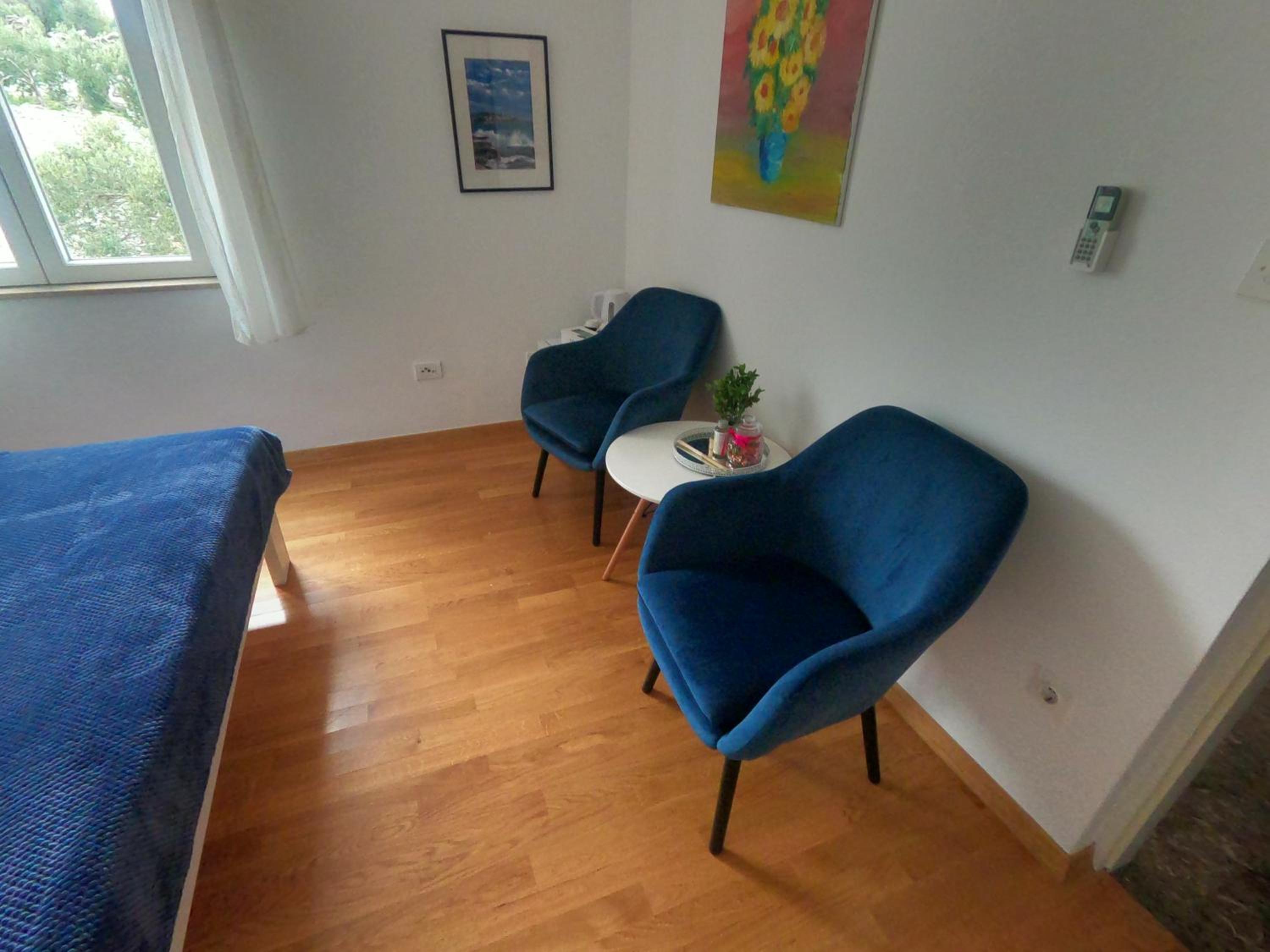 Double Room - Photo 1