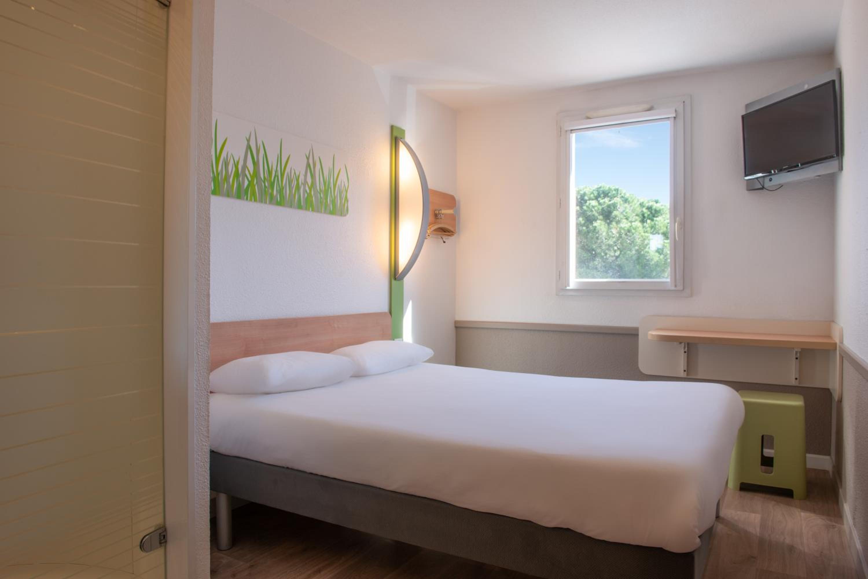 Double Room - Photo 2