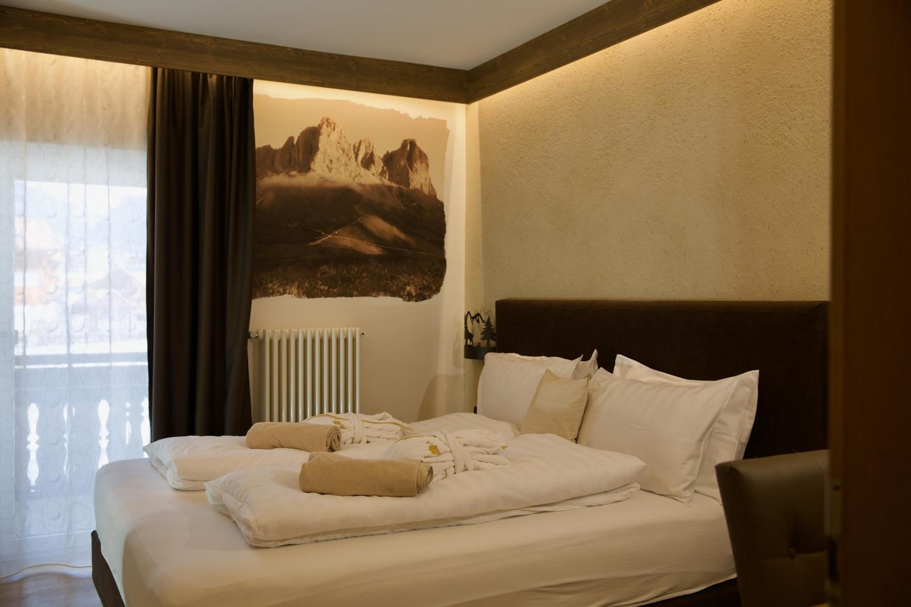 Junior Suite with Balcony