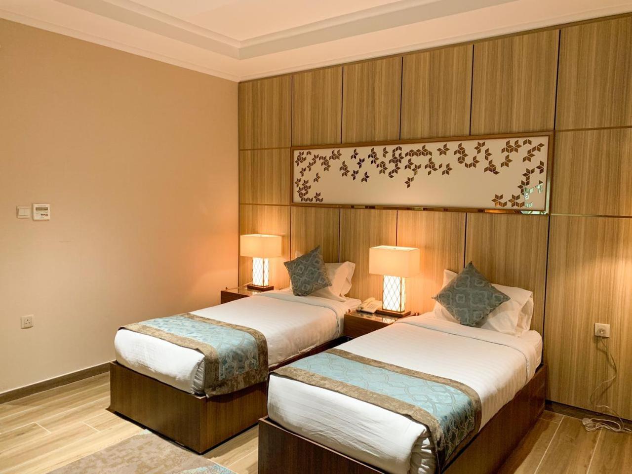 Twin Room - Photo 1