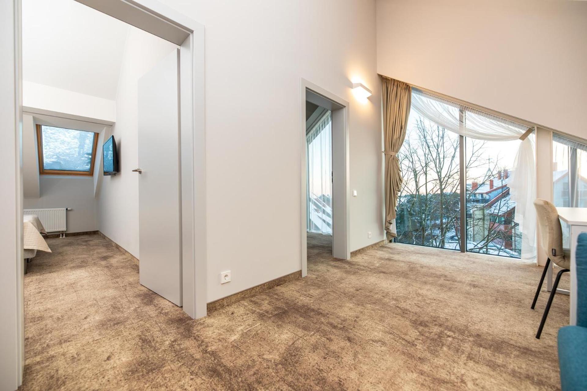 Two-Bedroom Apartment - Lagoon Side - Photo 5