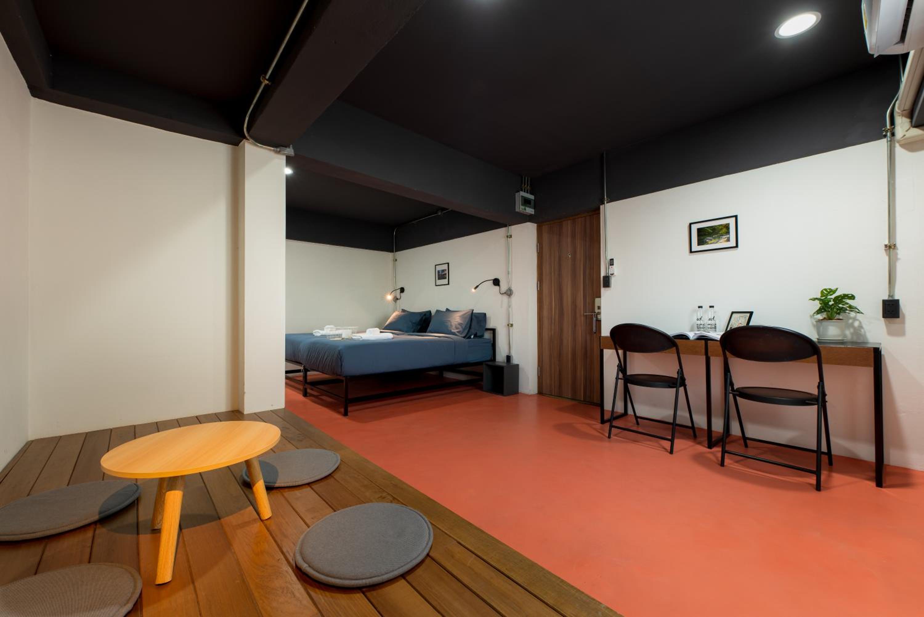Triple Room with Private Bathroom - Photo 16