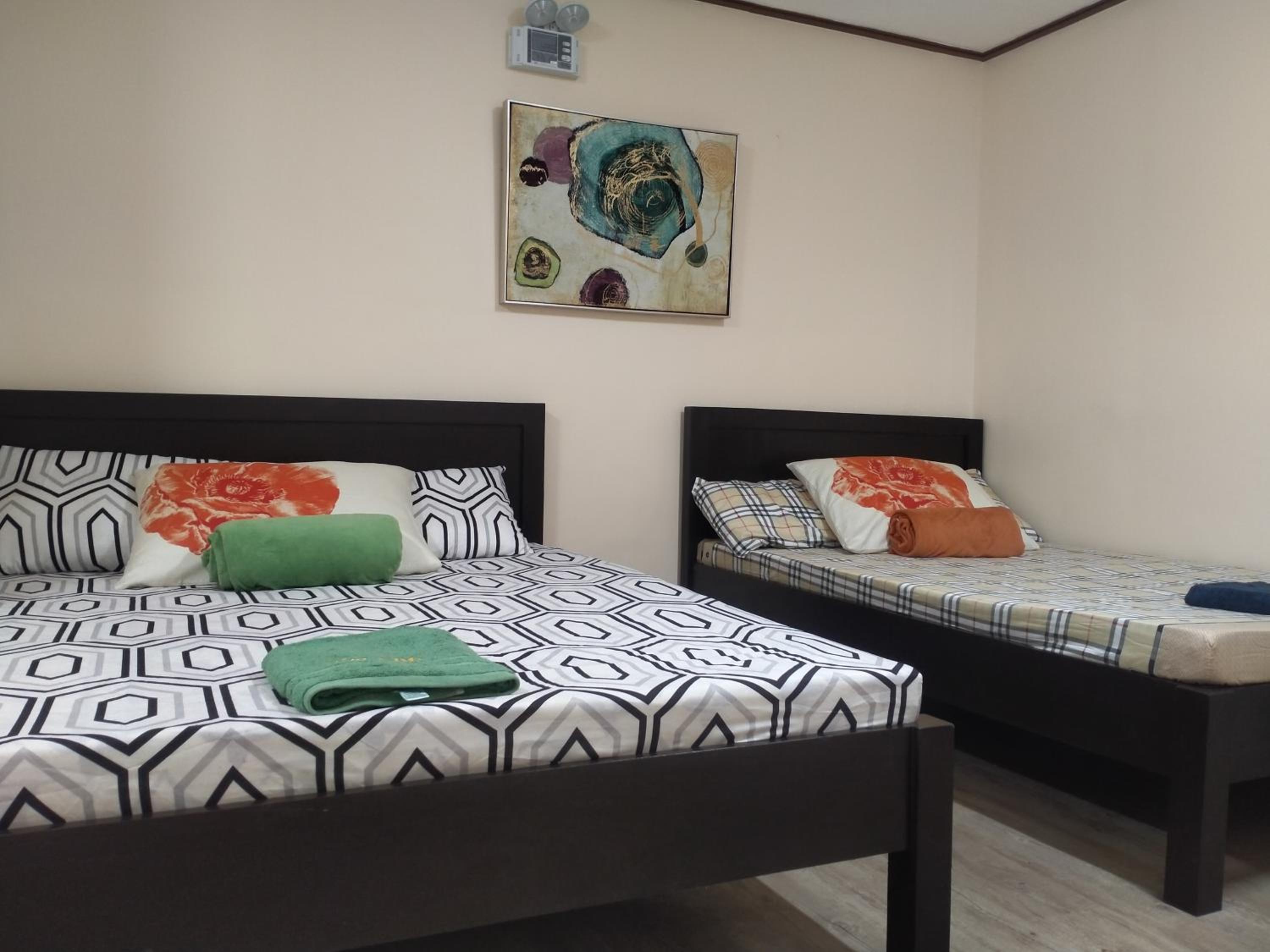One-Bedroom Apartment - Photo 15
