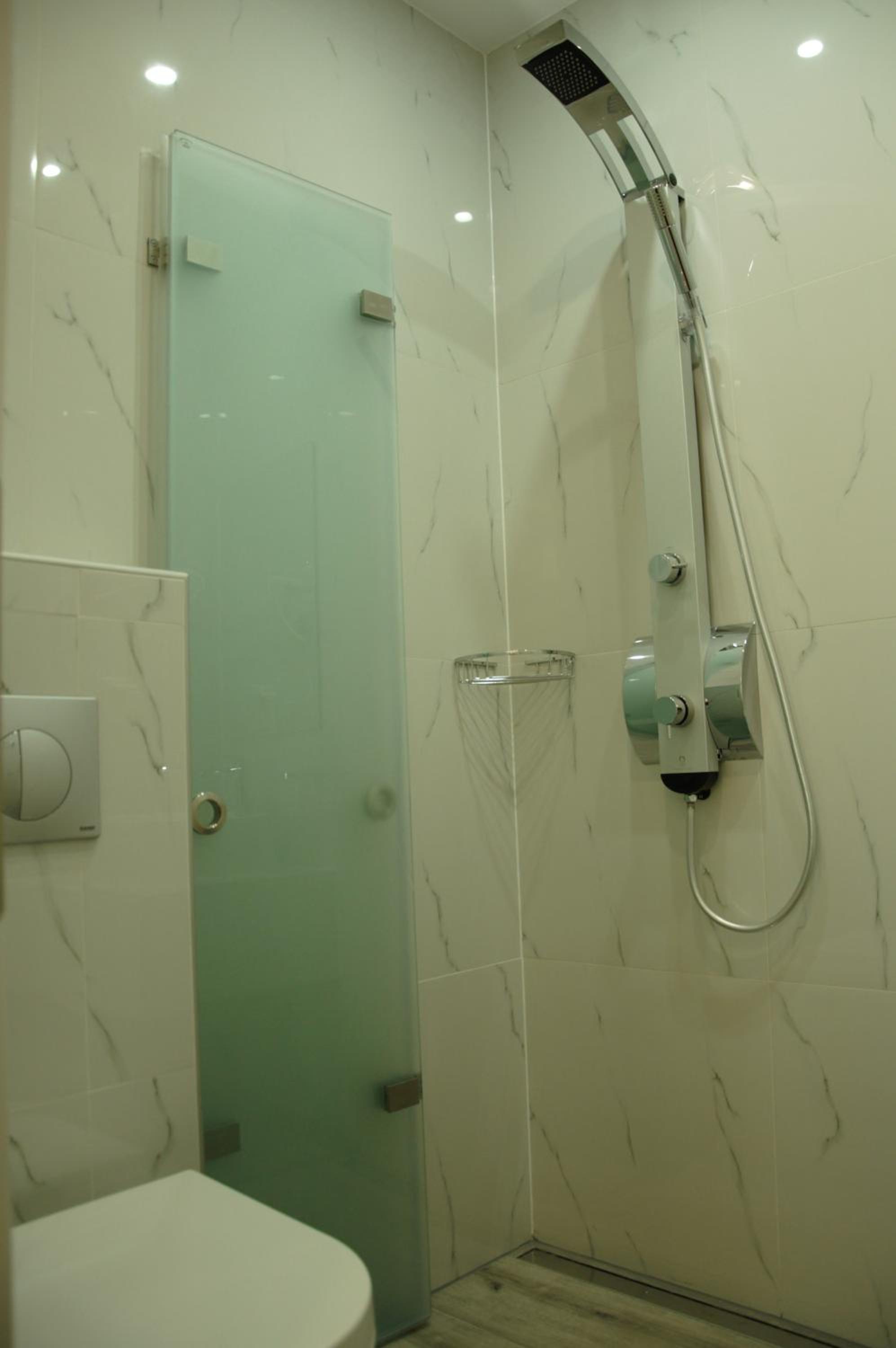 Double Room with Balcony and Sea View - Photo 2