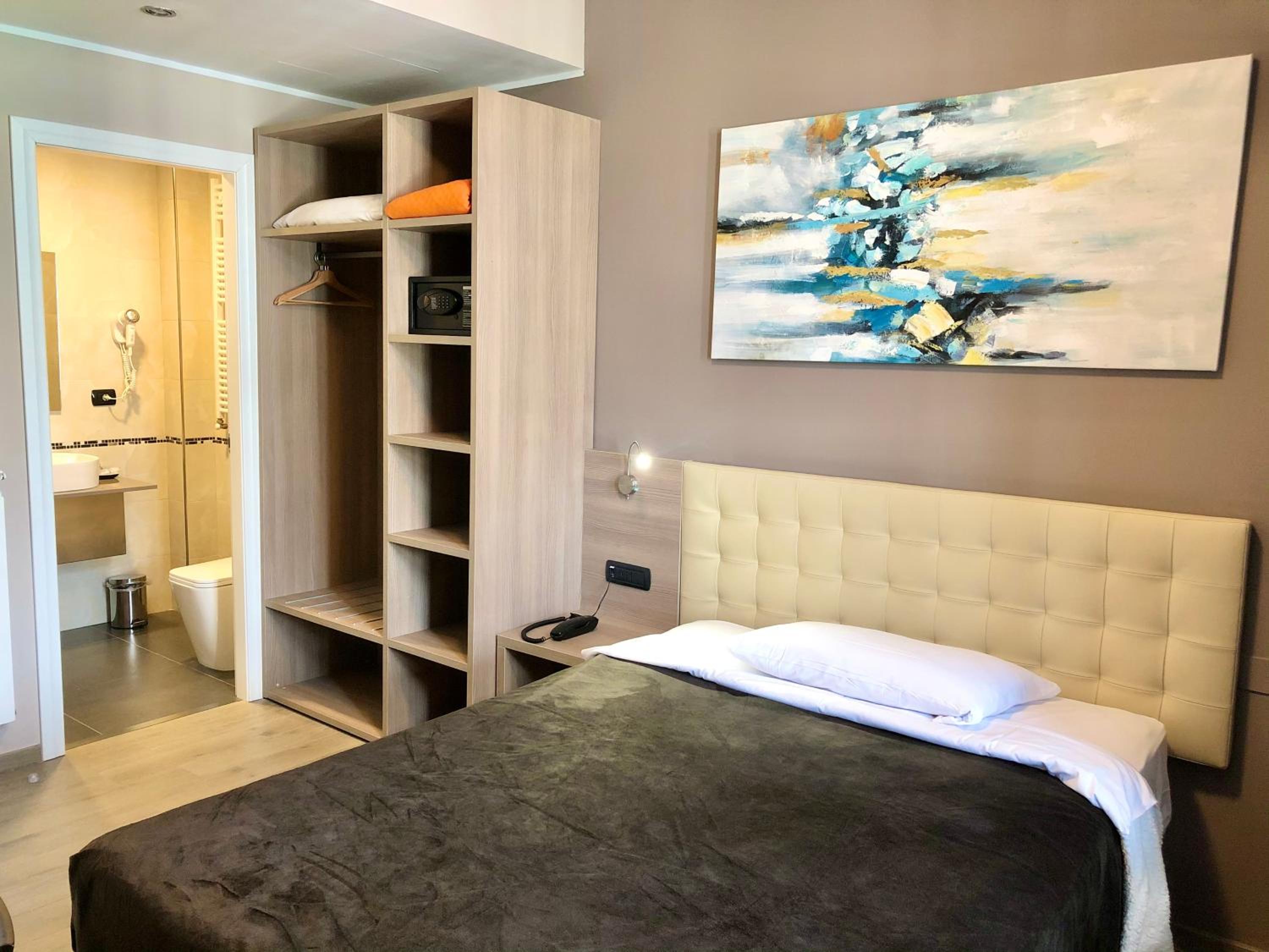 Single Room