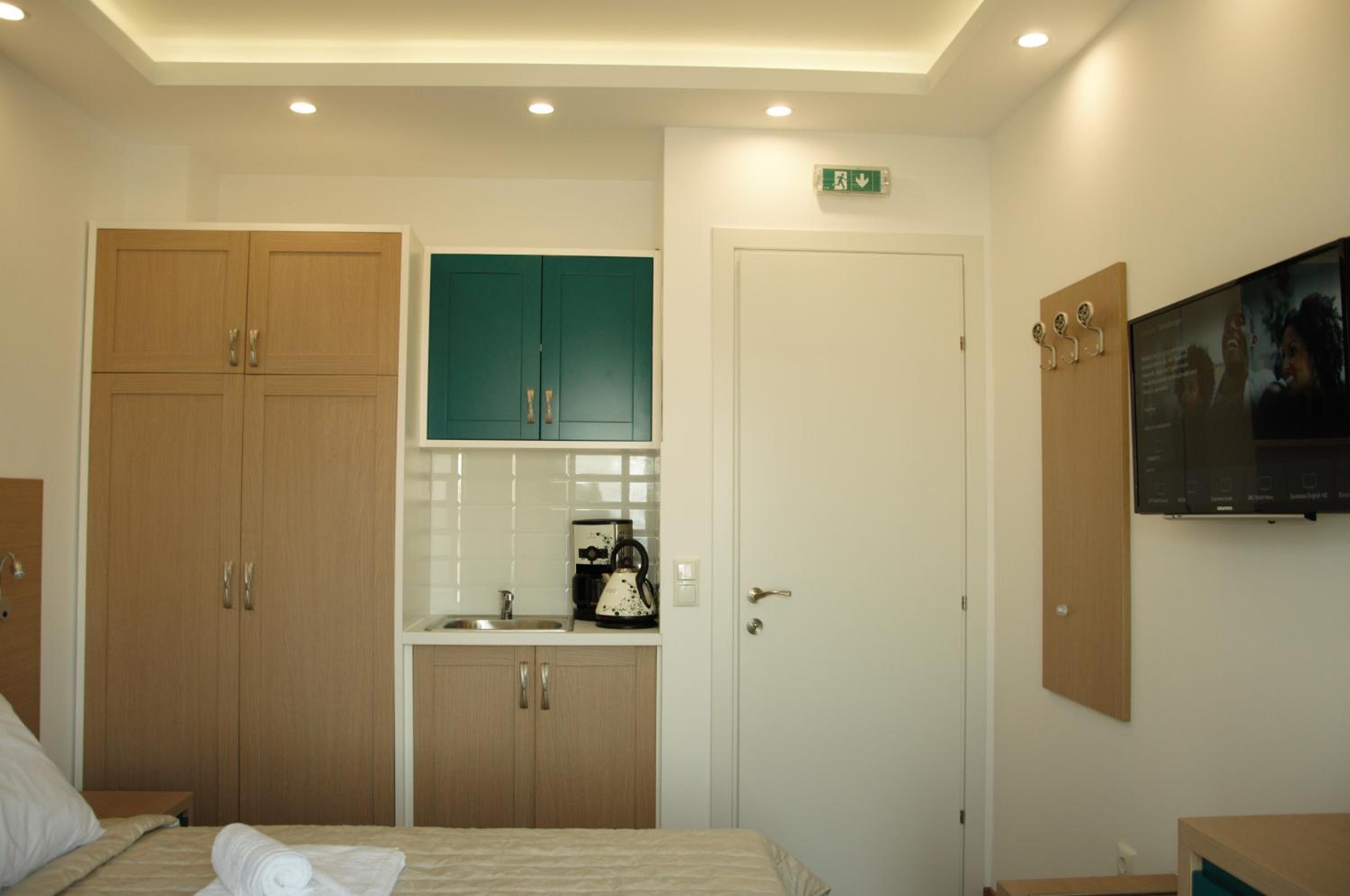 Family Room with Sea View photo 2