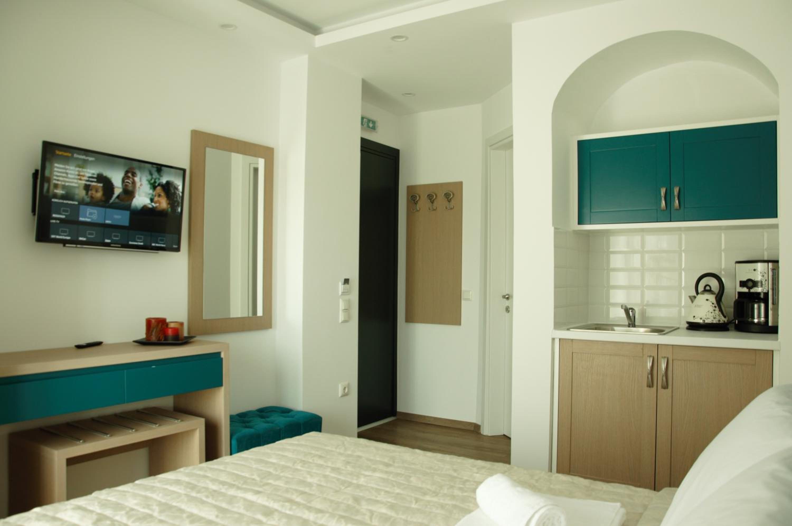 Double Room with Balcony and Sea View photo 1