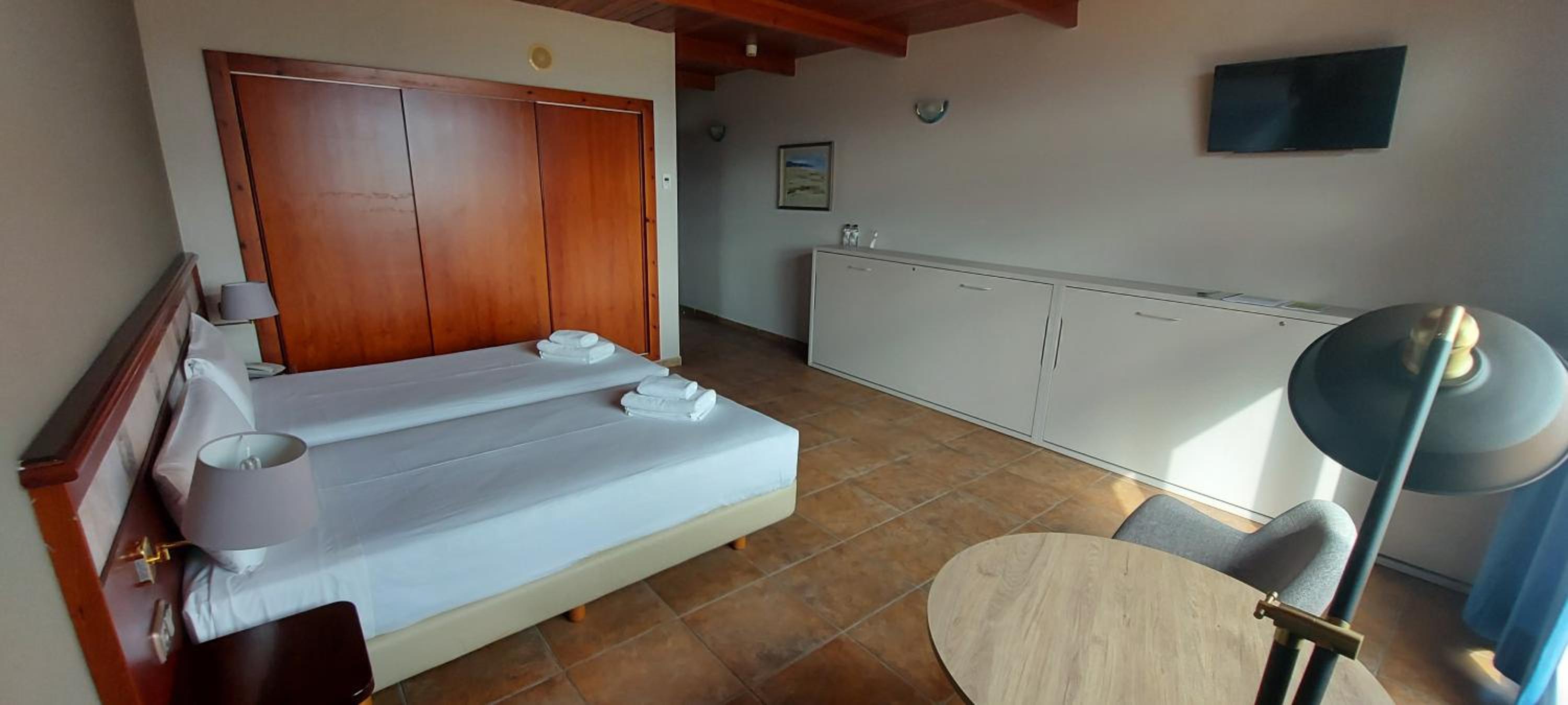 Double or Twin Room photo 2