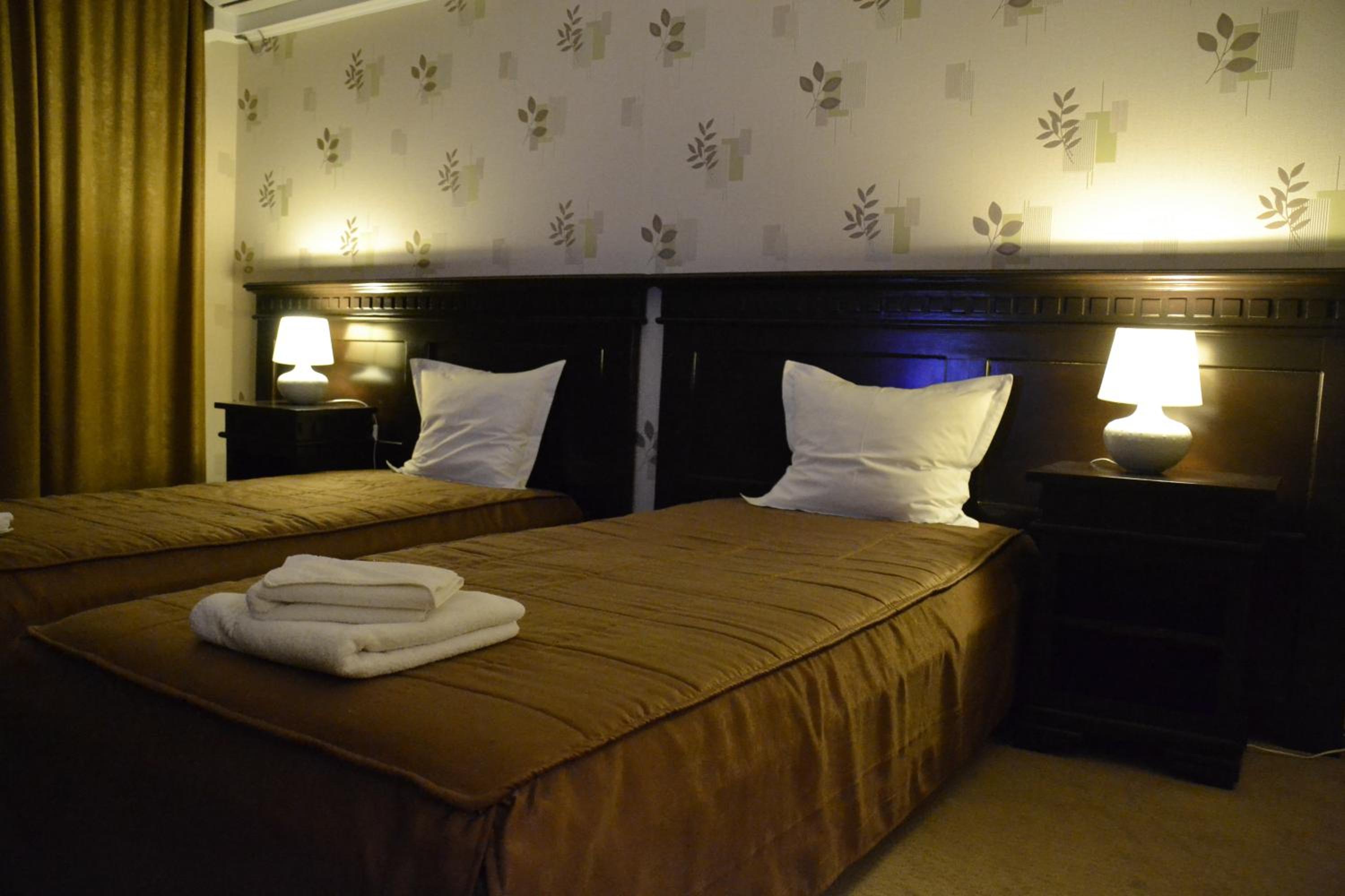 Double or Twin Room - Photo 1