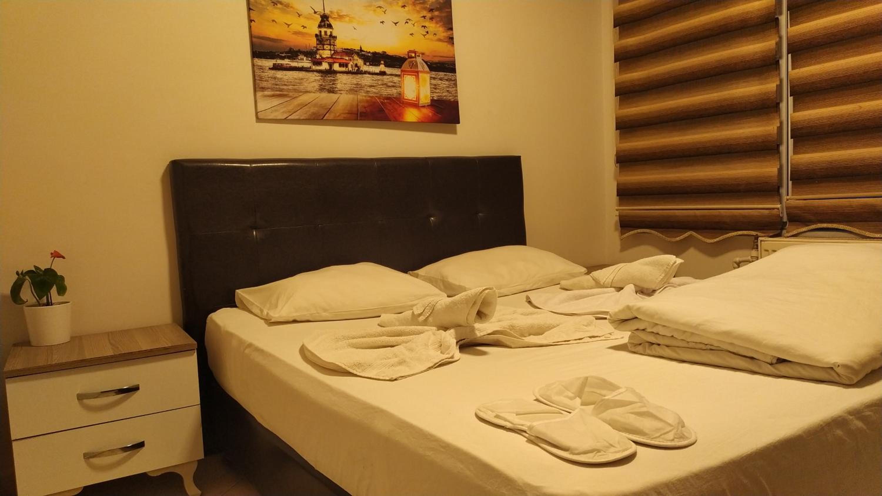 Double Room with Private Bathroom photo 3