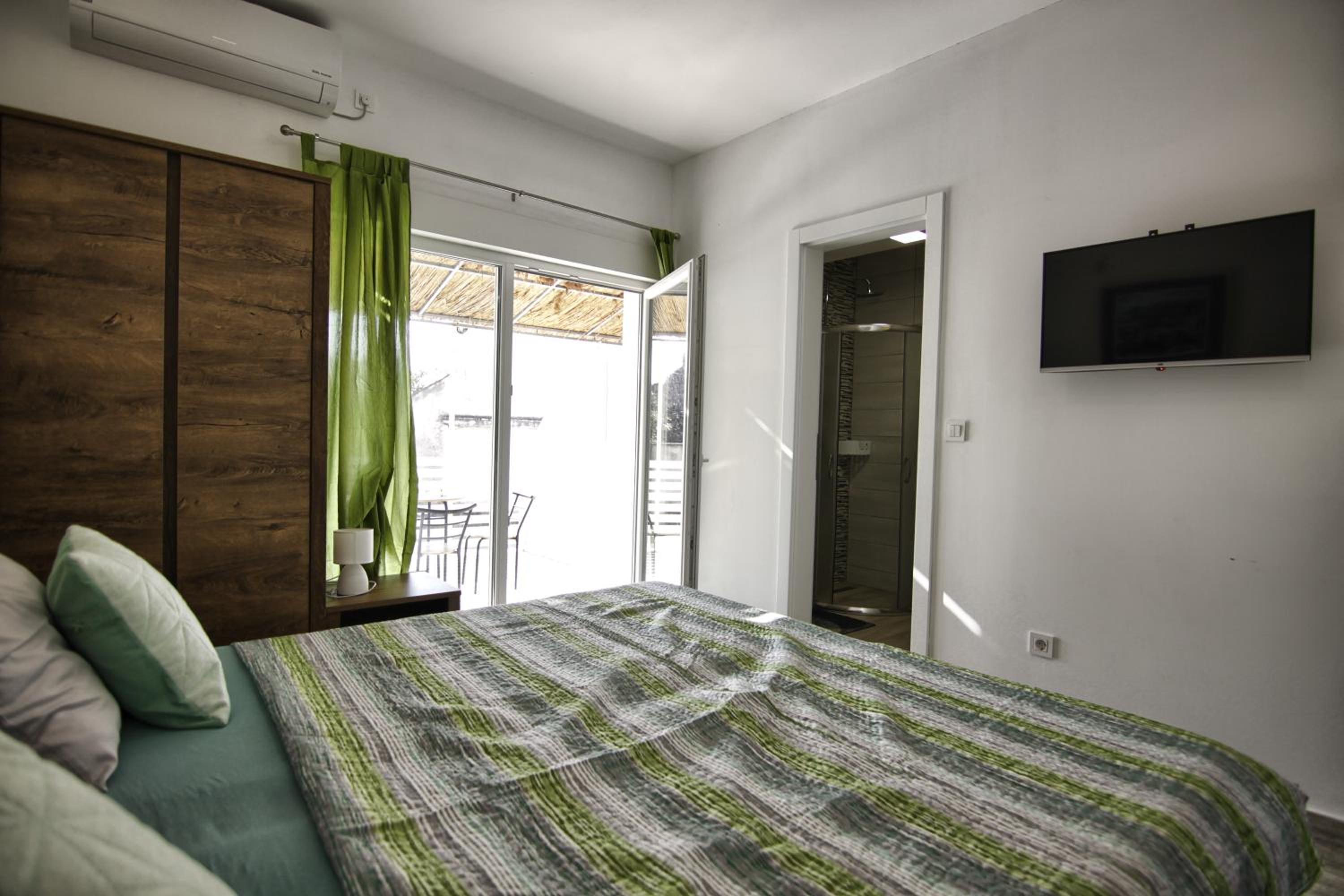 Apartment with Terrace photo 1