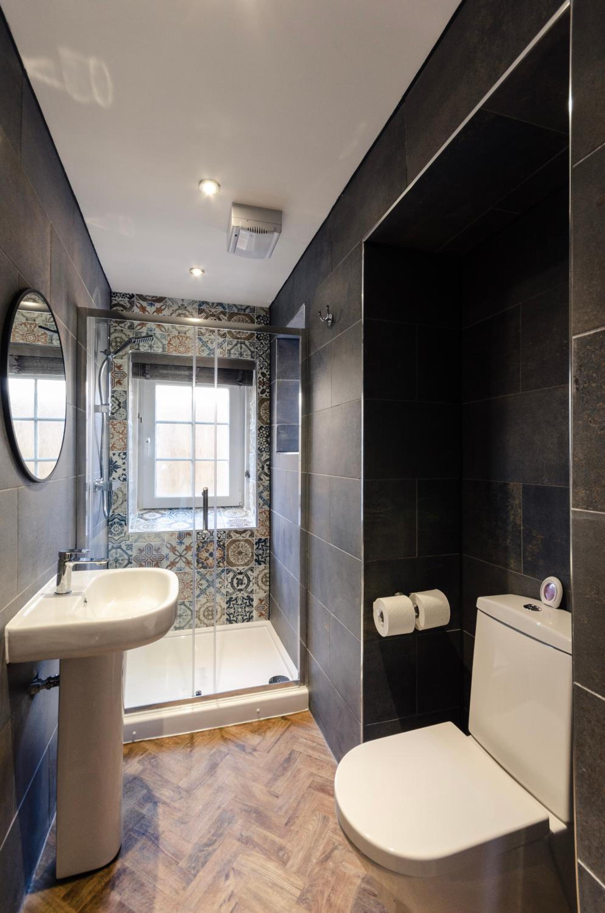 Ground Floor King or Twin Suite photo 2