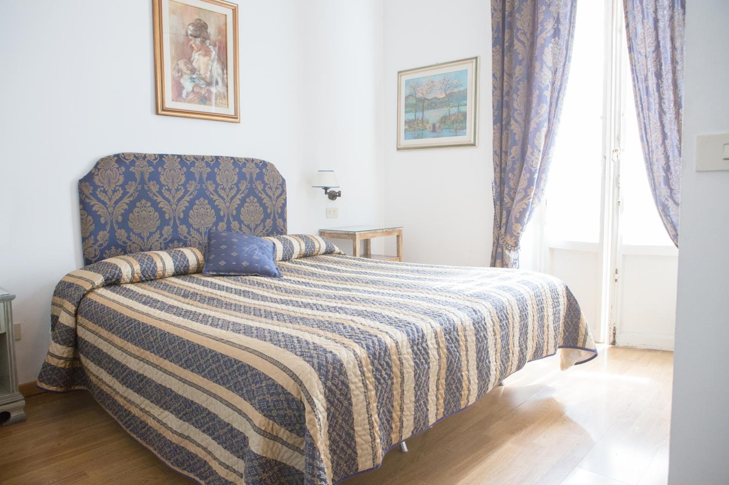Triple Room photo 2