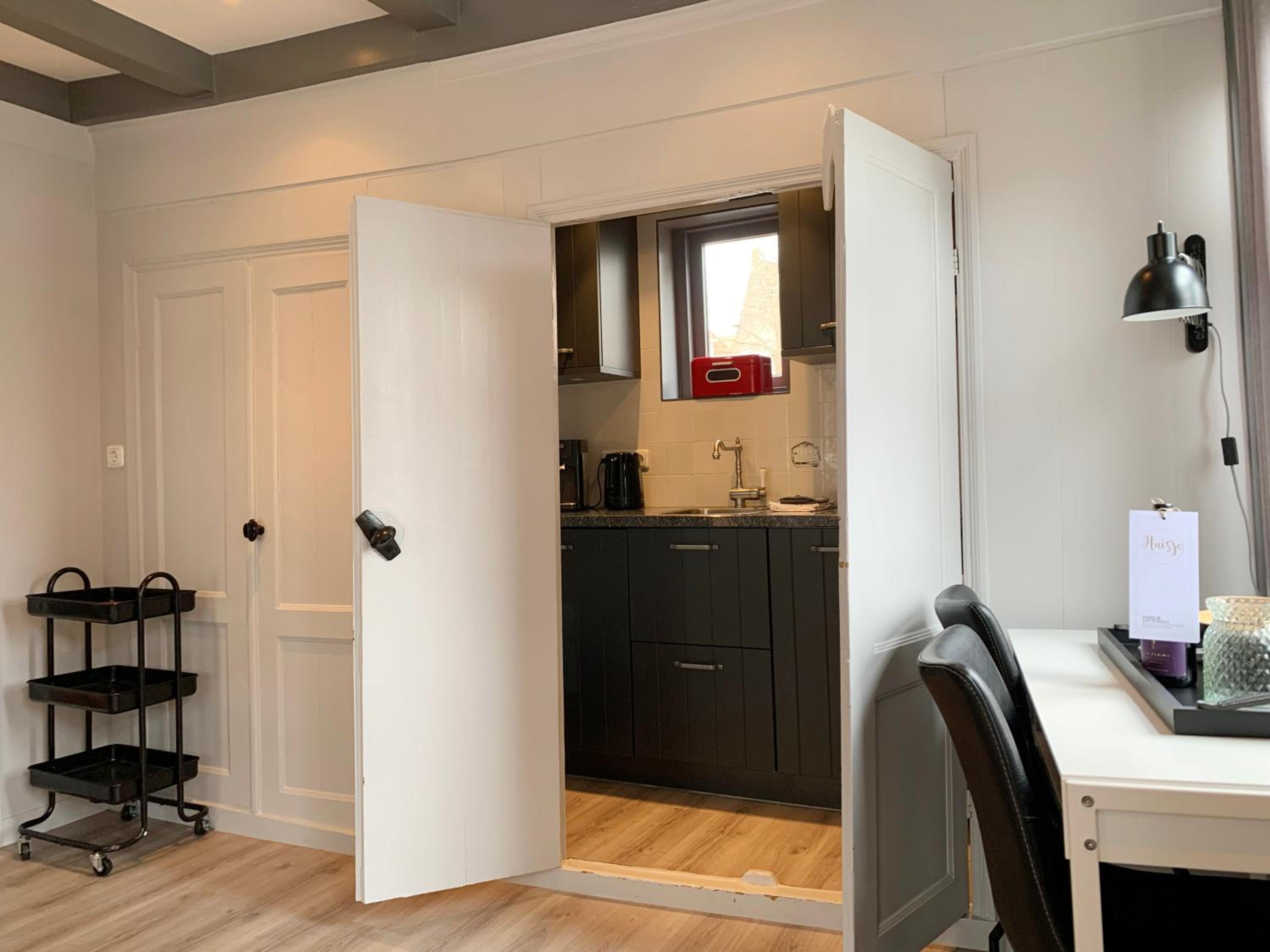 One-Bedroom House photo 3