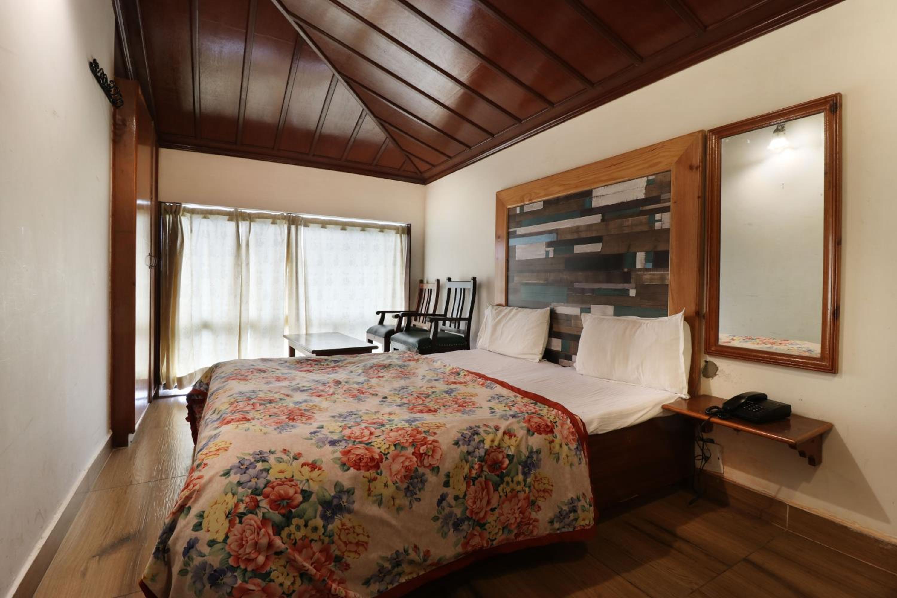 Economy Double Room