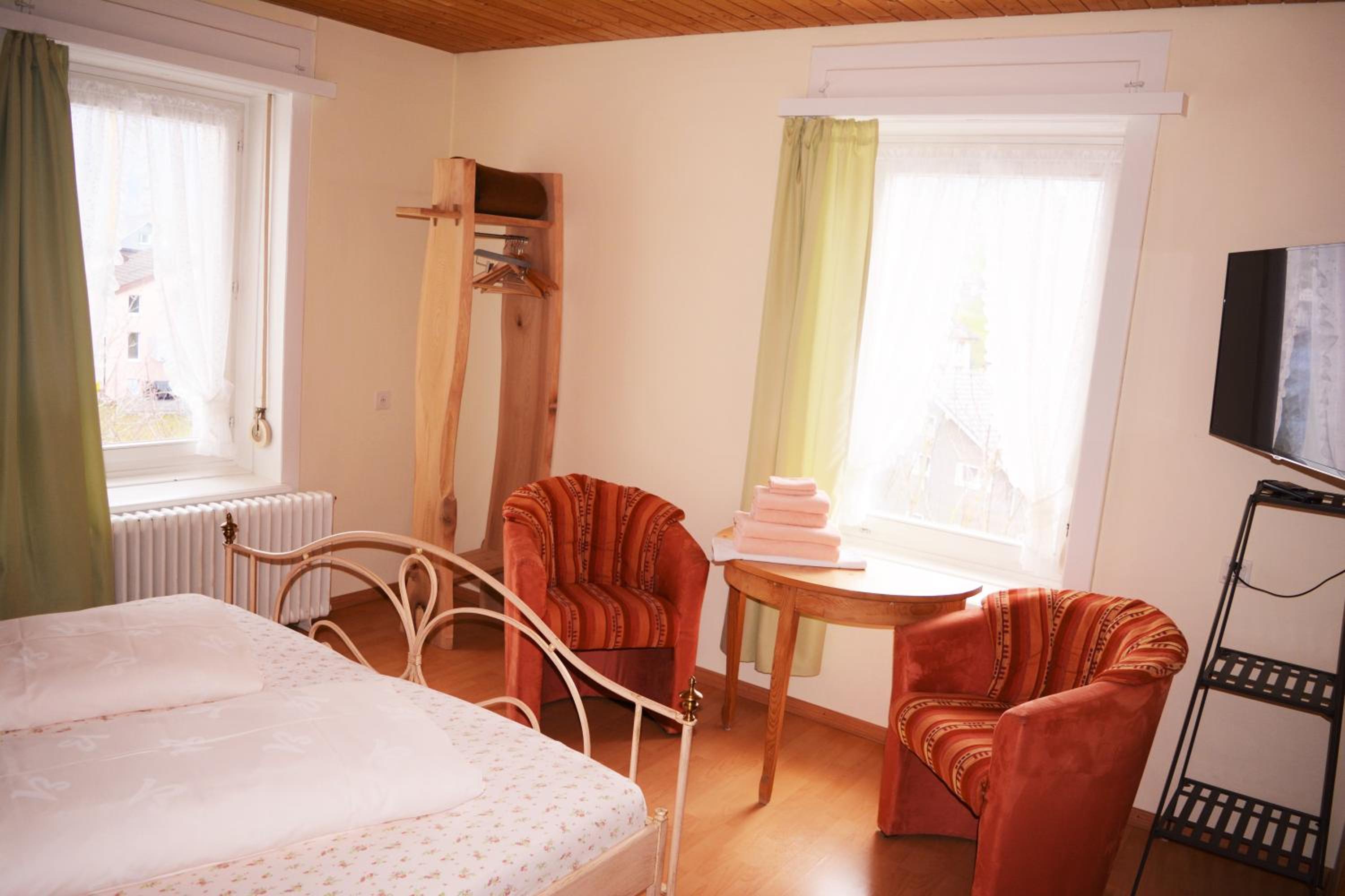 Double Room - Photo 13