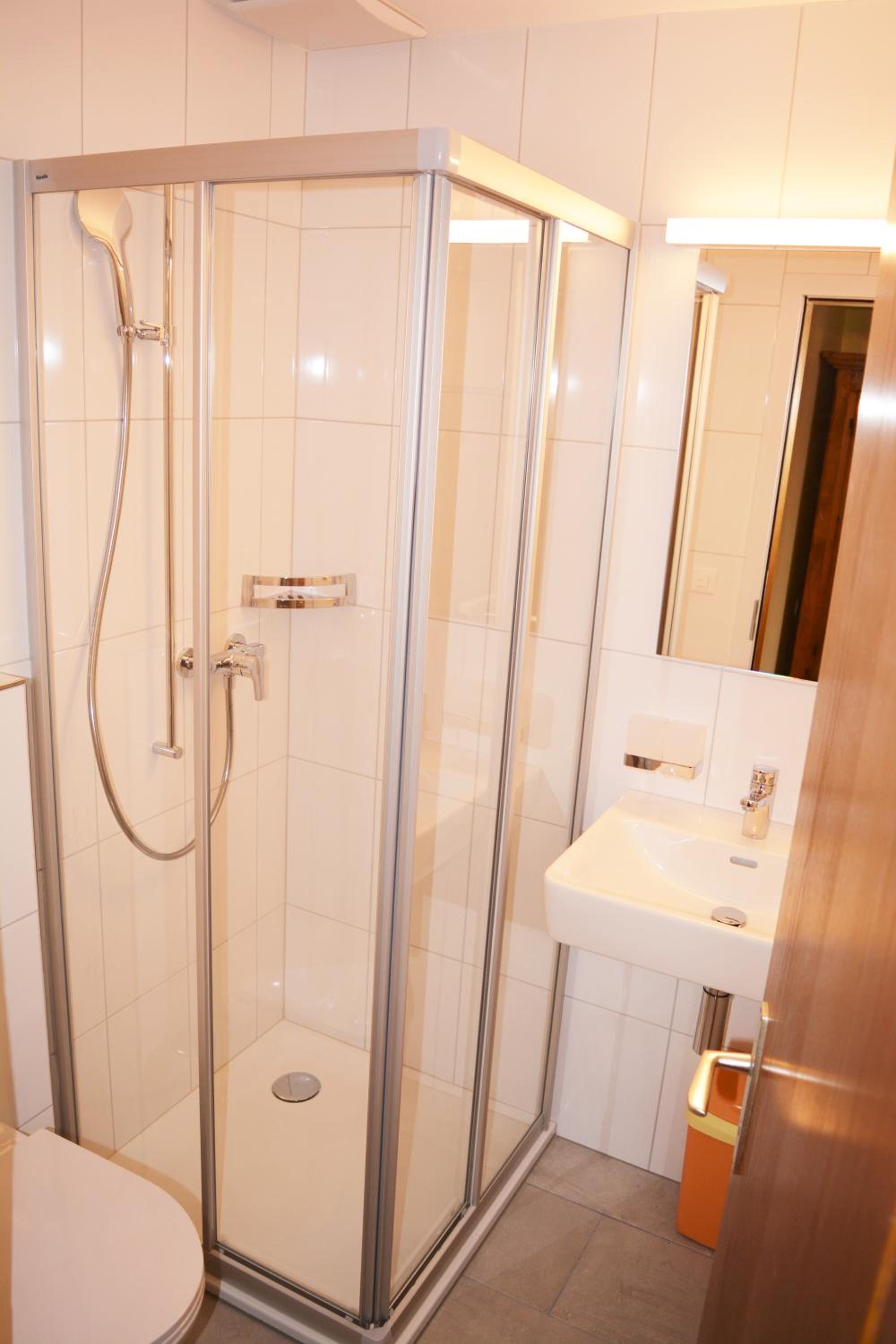 Double Room - Photo 11