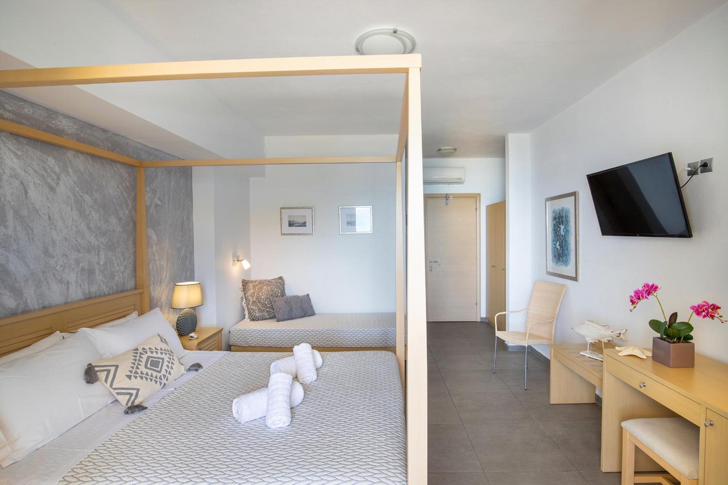 Superior King Room photo 3