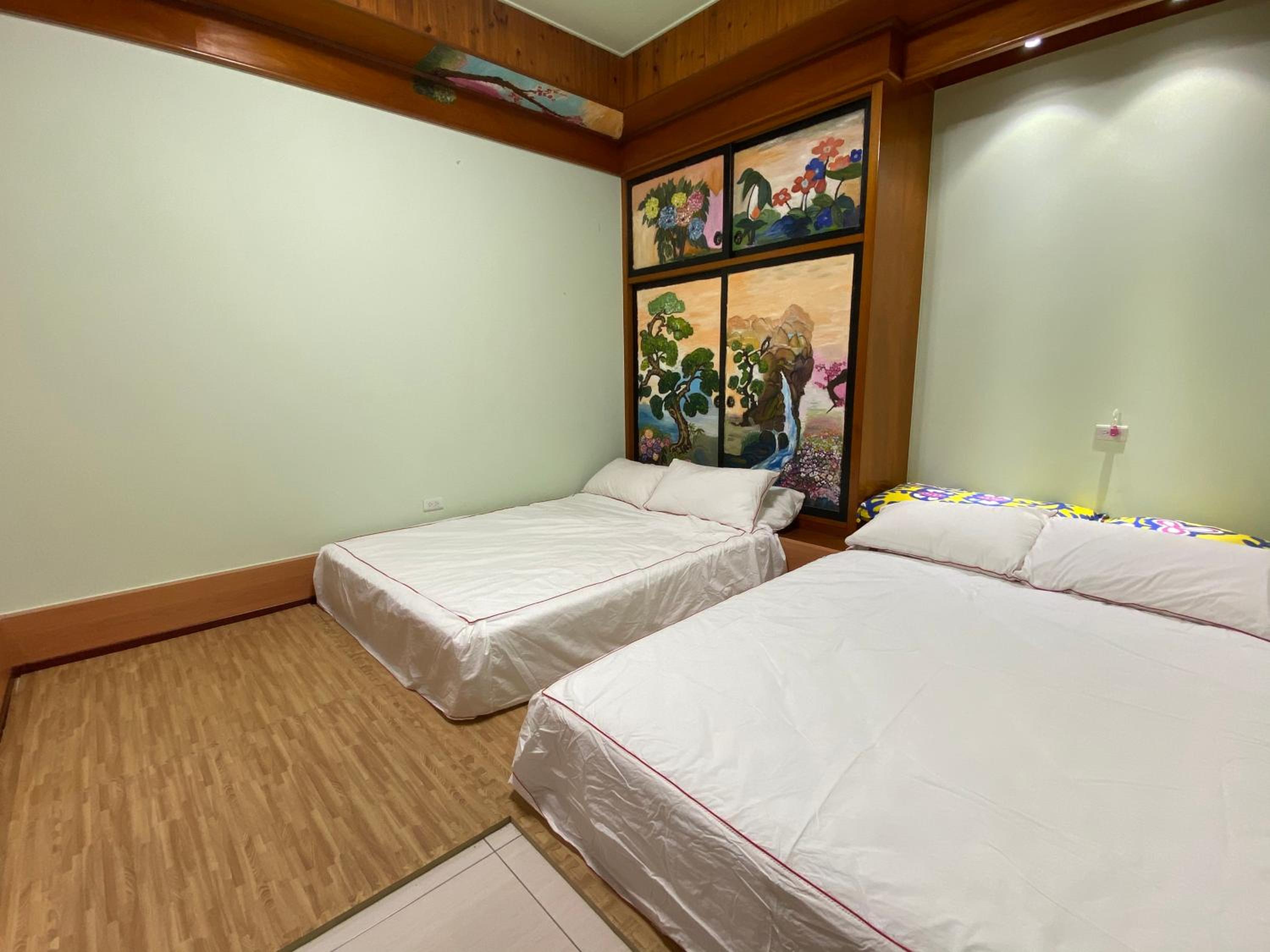 Quadruple Room with Bathroom photo 1