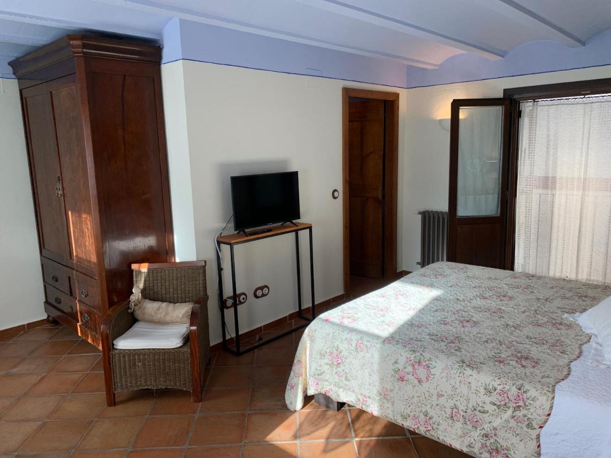 Large Double Room photo 1