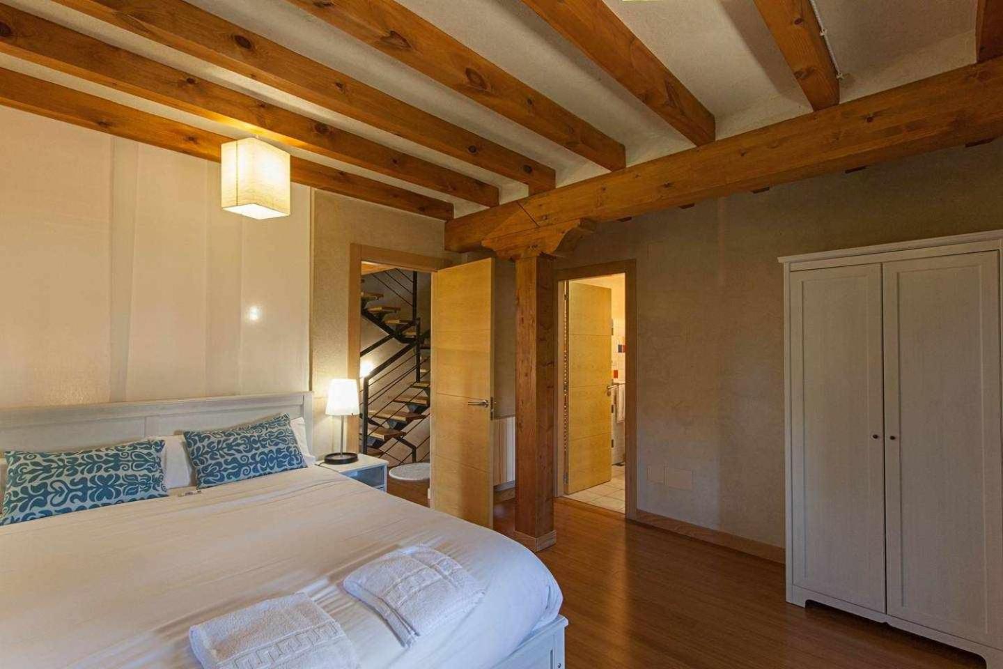 Two-Bedroom Apartment (4 Adults) photo 2