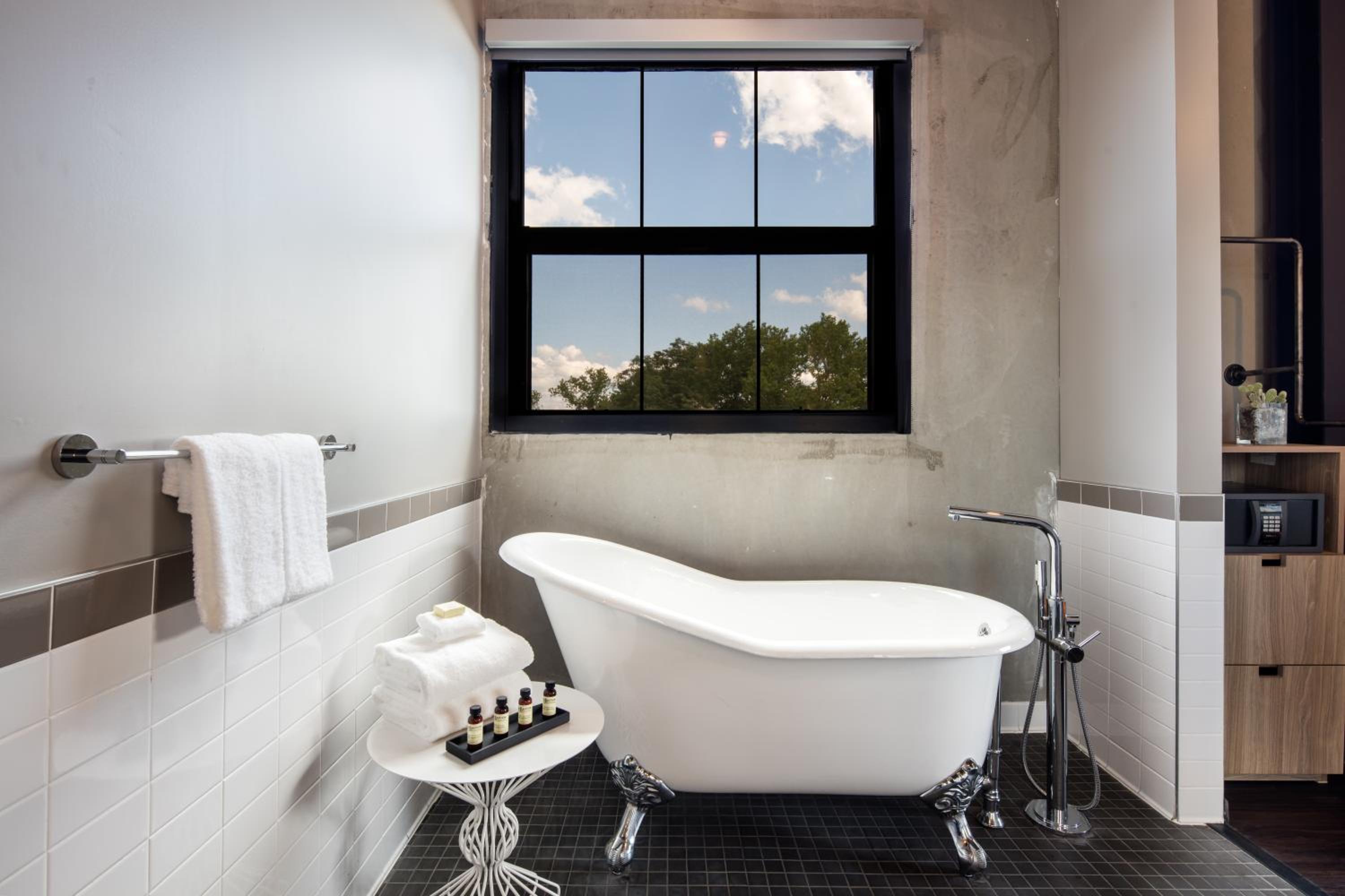 King Suite with Balcony and Accessible Roll-In Shower - Disability Access photo 3